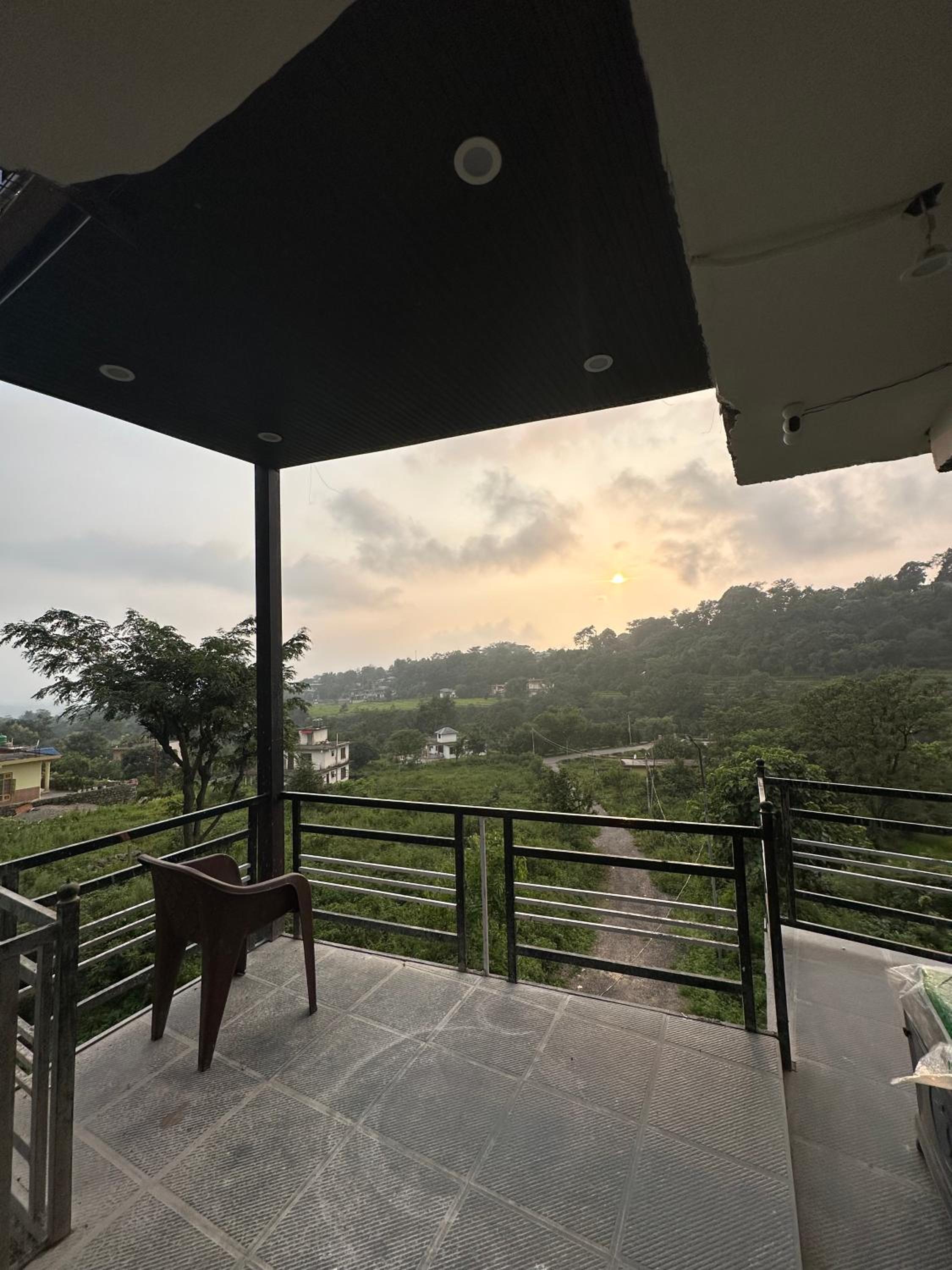 Dhauladhar Homes