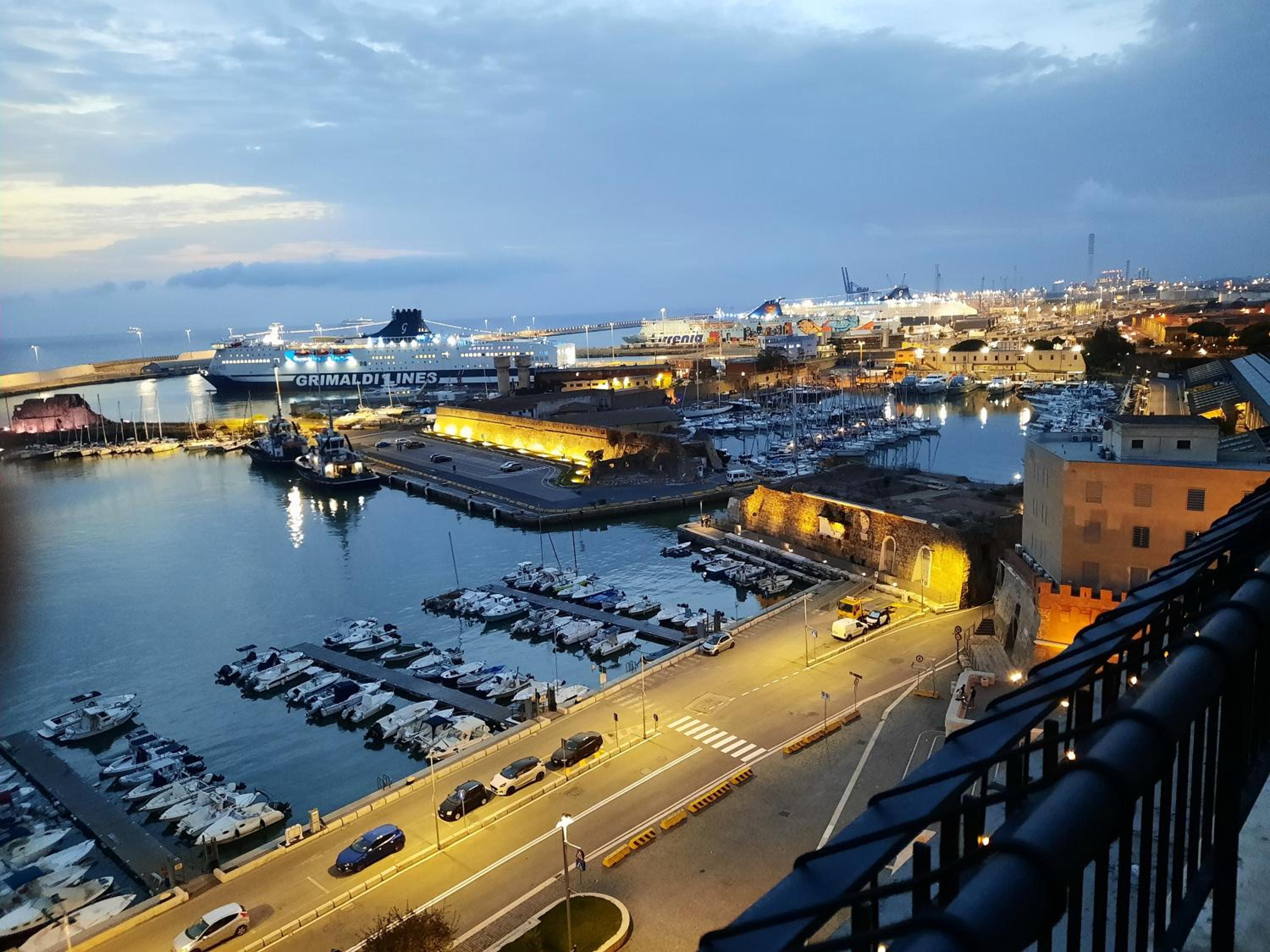 MARE FUORI APARTMENT