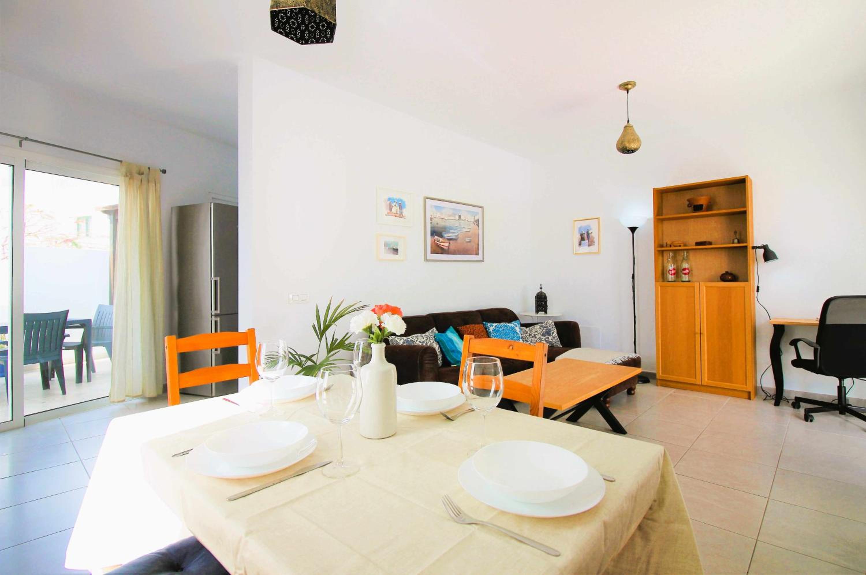 Casa Tabaiba con jardín y barbacoa