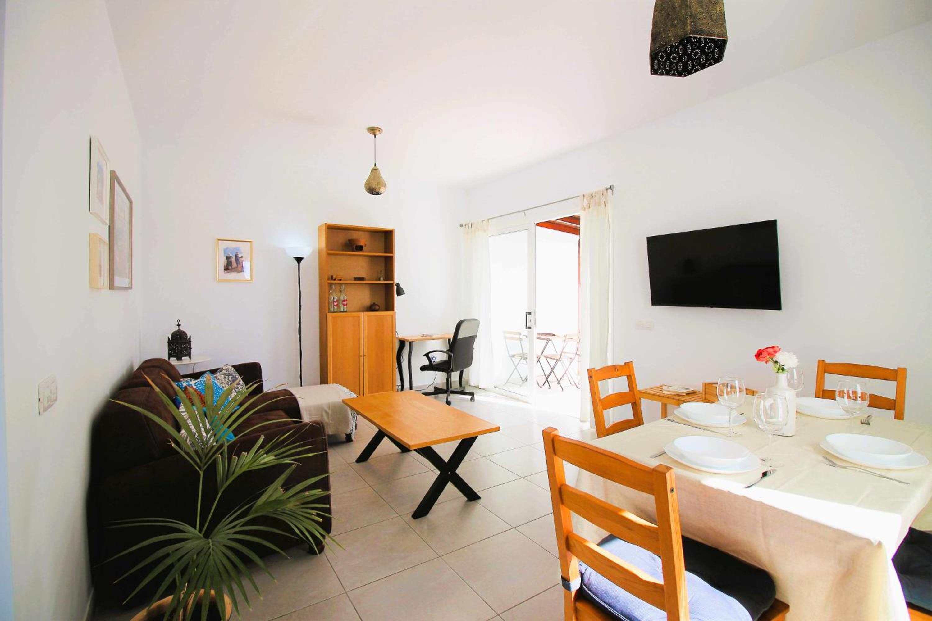 Casa Tabaiba con jardín y barbacoa