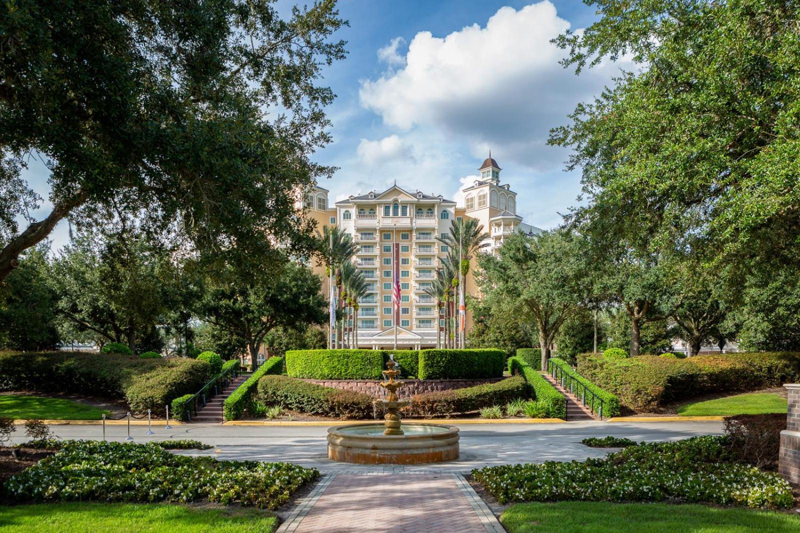 Hotel Reunion Resort & Golf Club