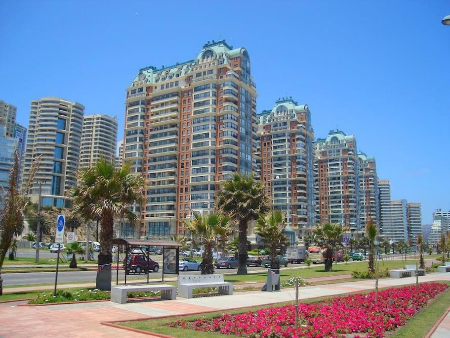 Puerto Pacífico, depa frente al mar y playa , Viña