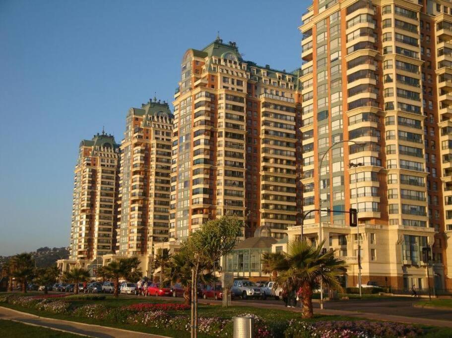 Puerto Pacífico, depa frente al mar y playa , Viña