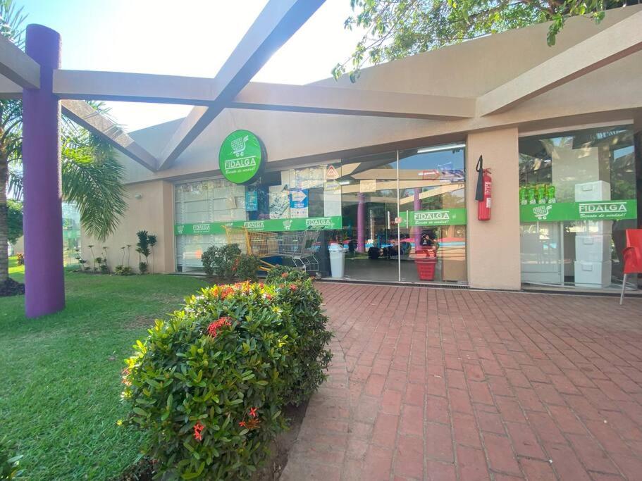 Hermosa casa en cond. privado