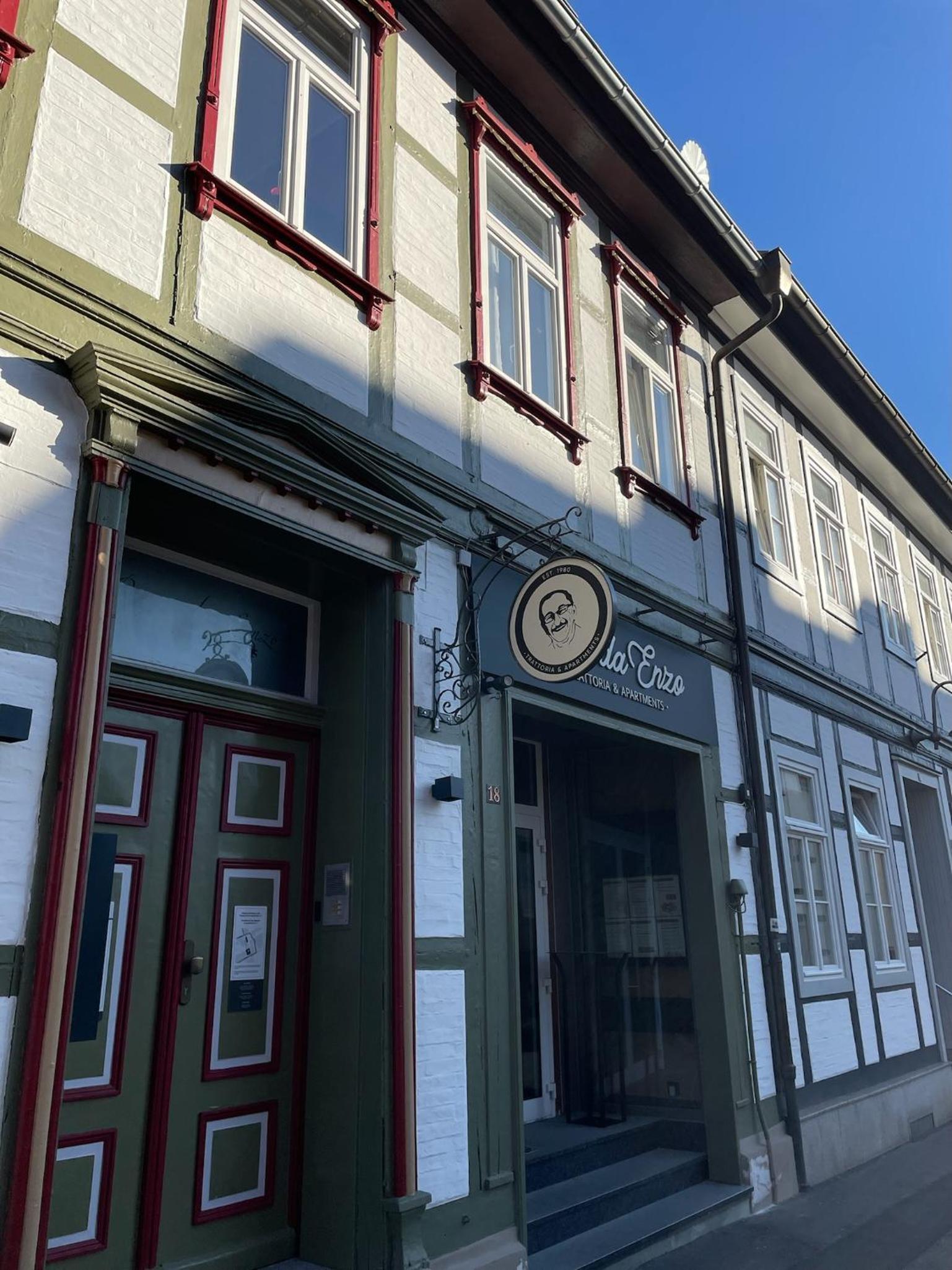 Hotel Trattoria & Apartments - Casa da Enzo - Image 1