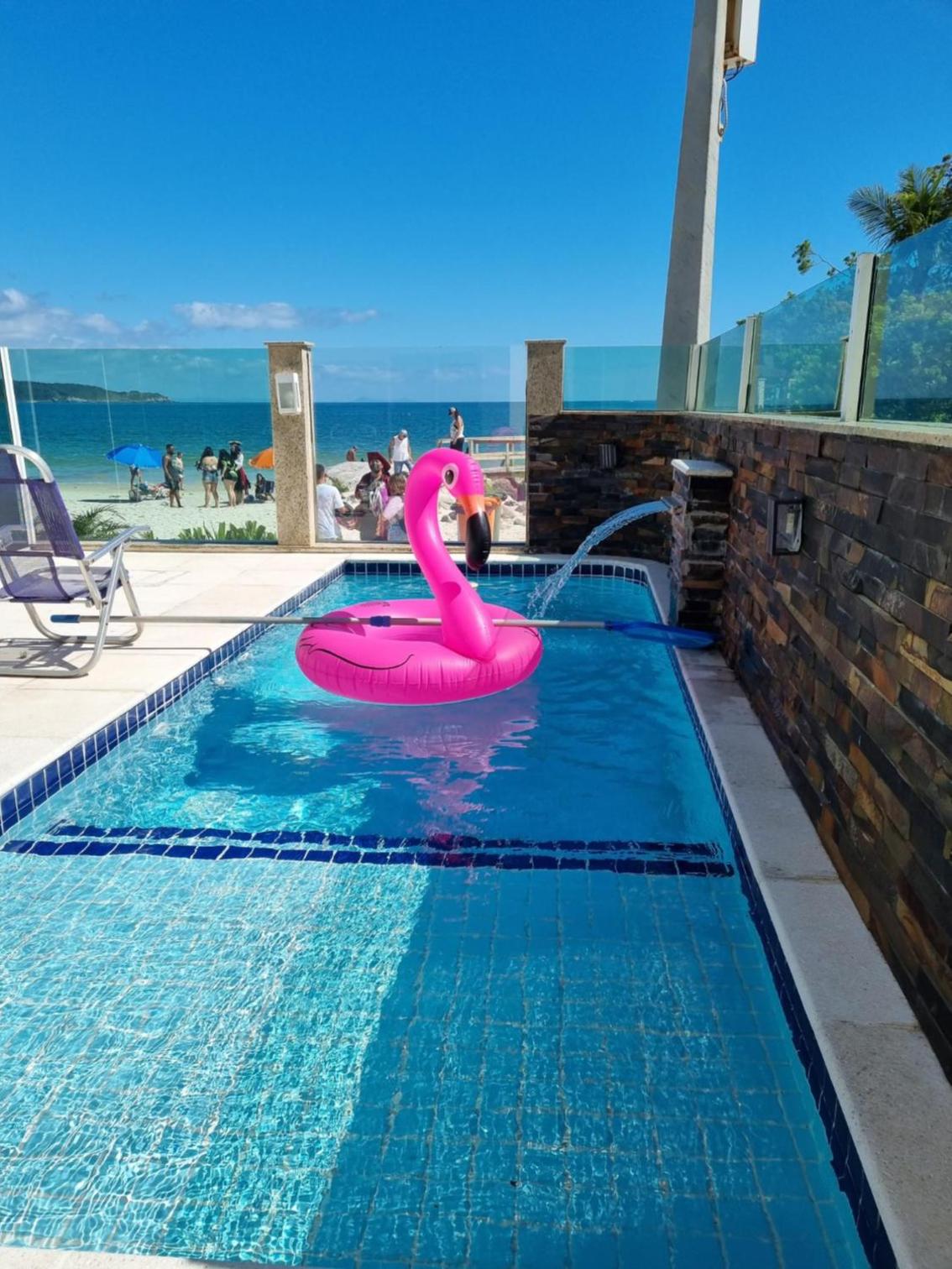 triplex beira mar de bombinhas