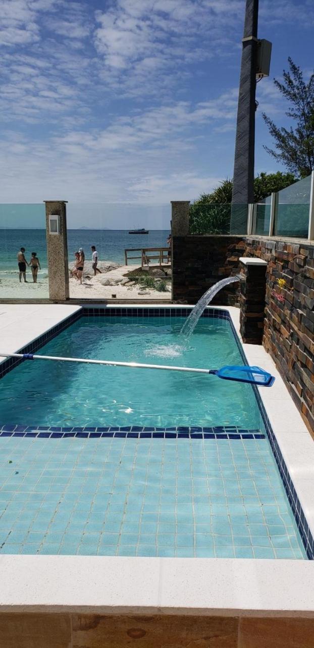 triplex beira mar de bombinhas