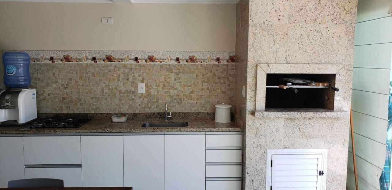 triplex beira mar de bombinhas