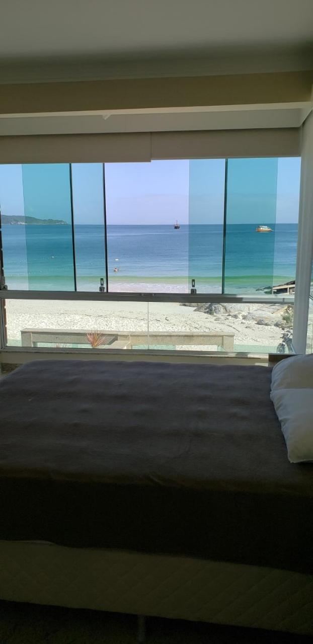 triplex beira mar de bombinhas