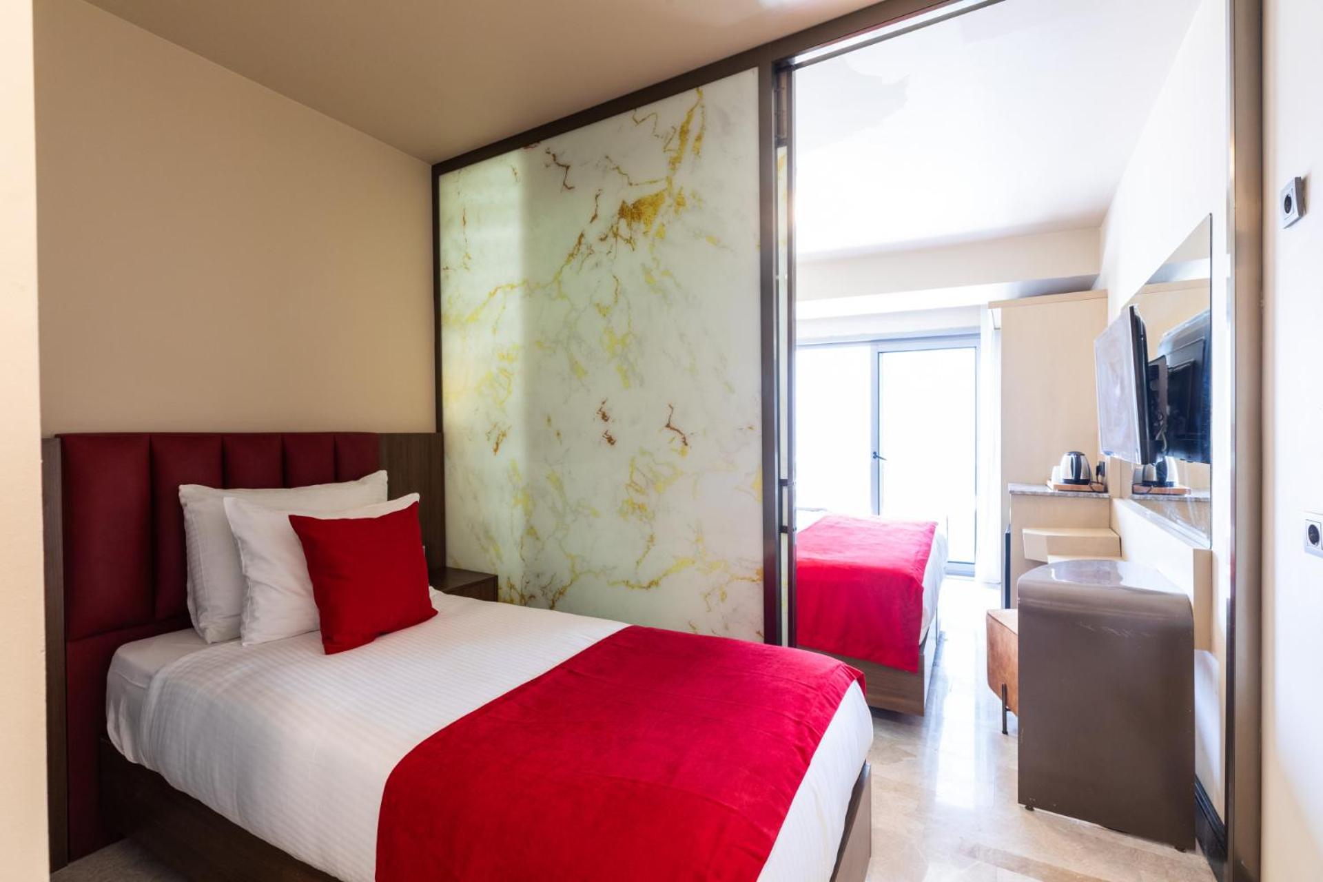 Ramada By Wyndham Istanbul Pera Taksim - Image 135