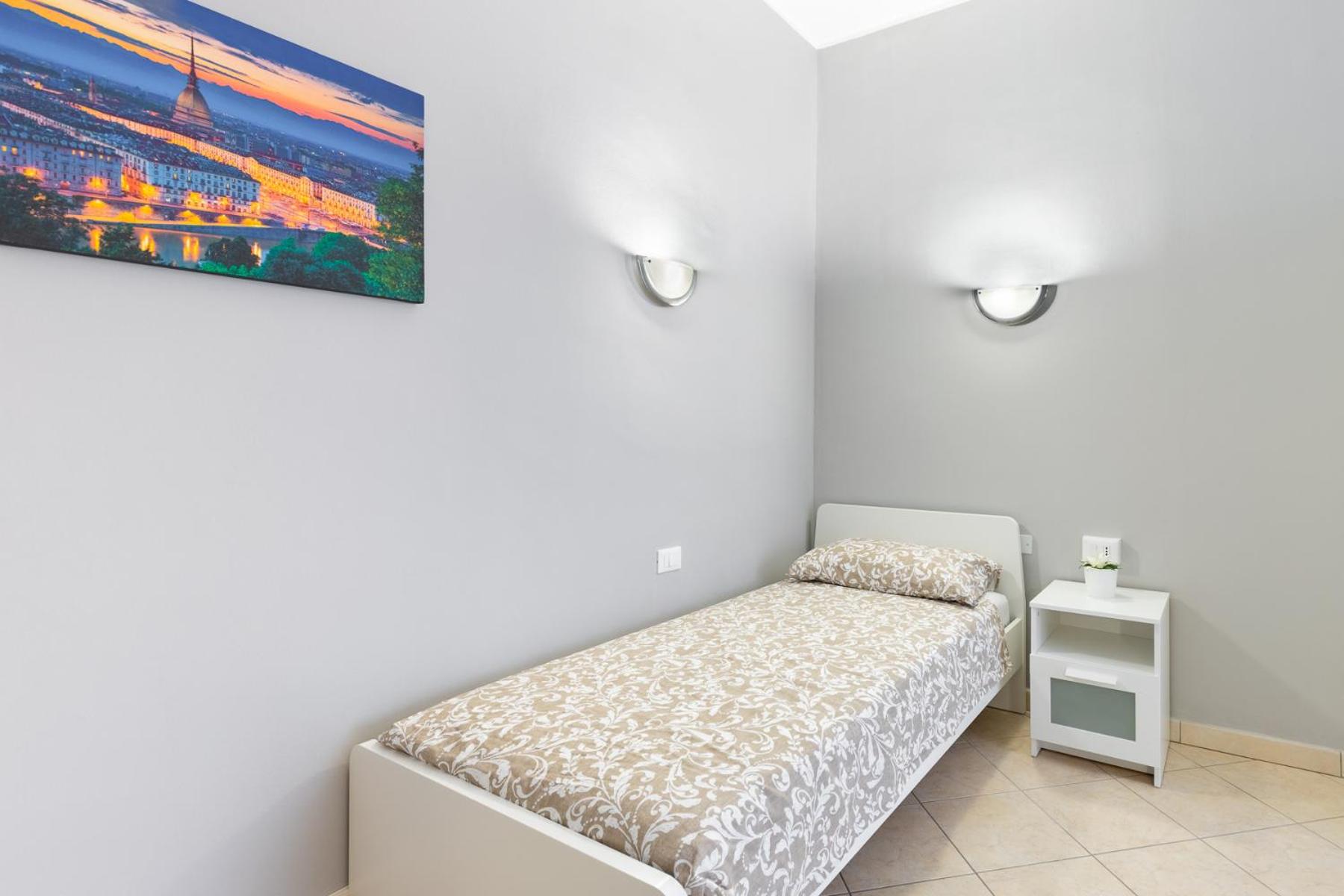 Appartamento Ormea--single beds view 5