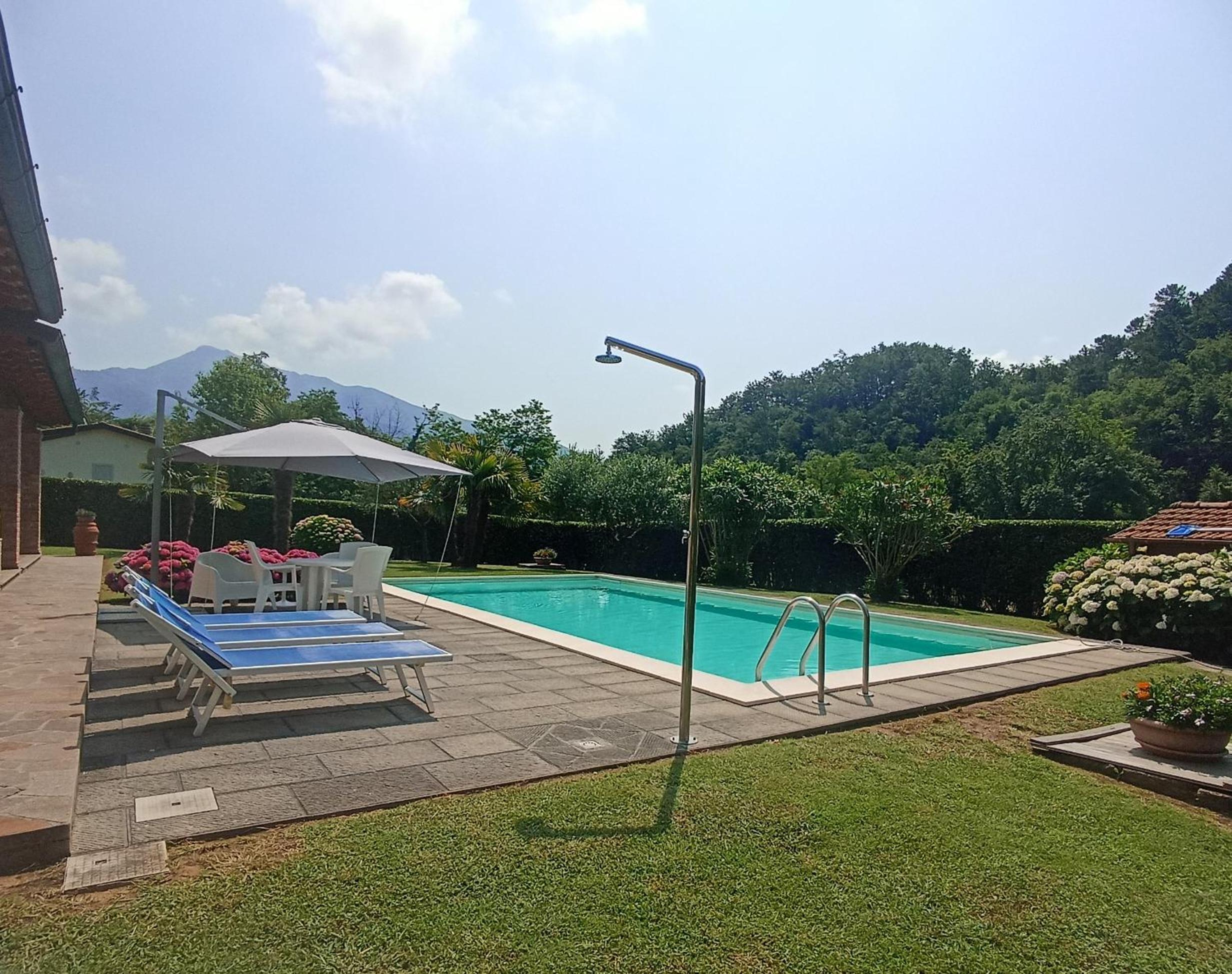 Casa Girasole view 3