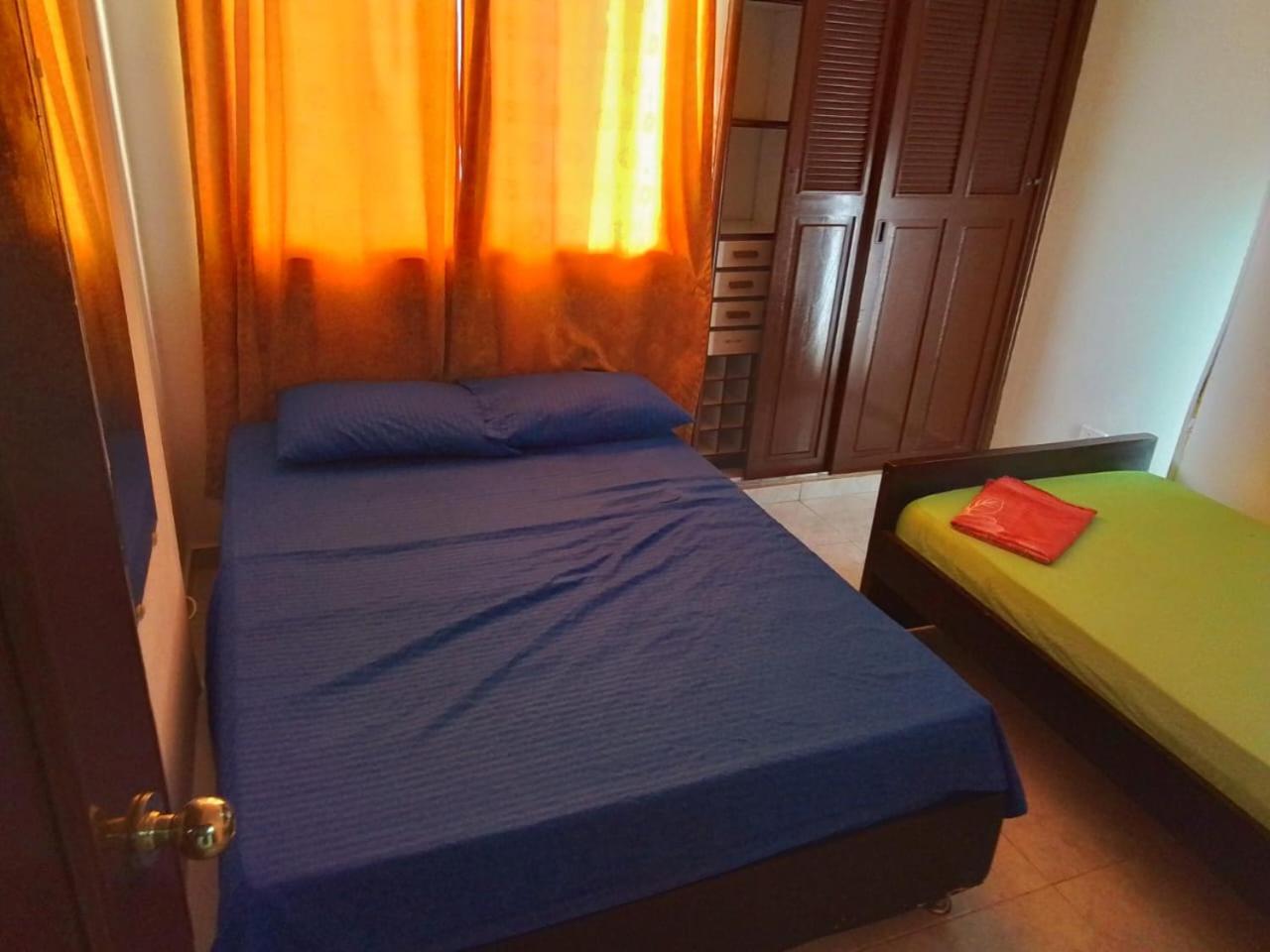 Apto Rodadero 2 habitaciones a 3 cuadras playa