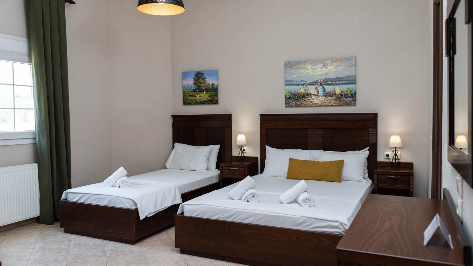 Spilaio at Meteora - Property Image 36