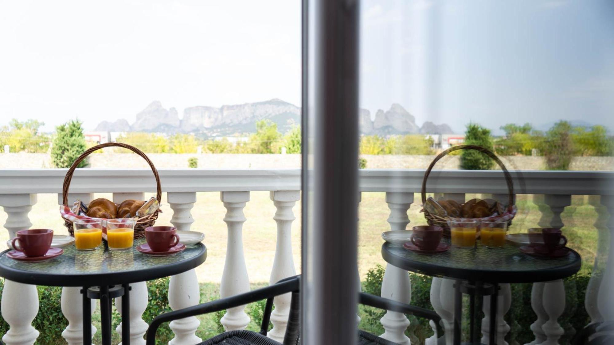 Spilaio at Meteora - Property Image 18