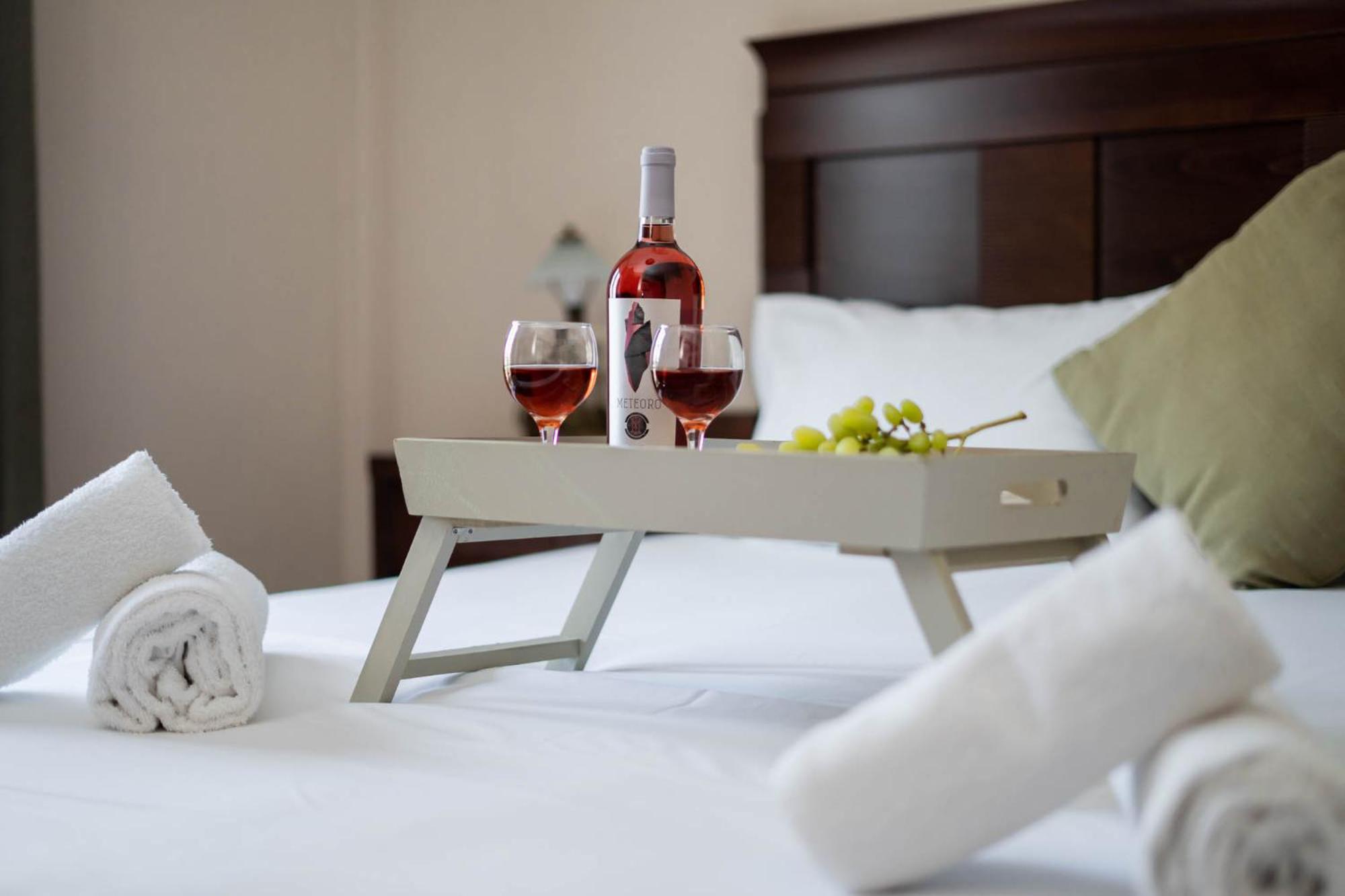 Spilaio at Meteora - Property Image 41