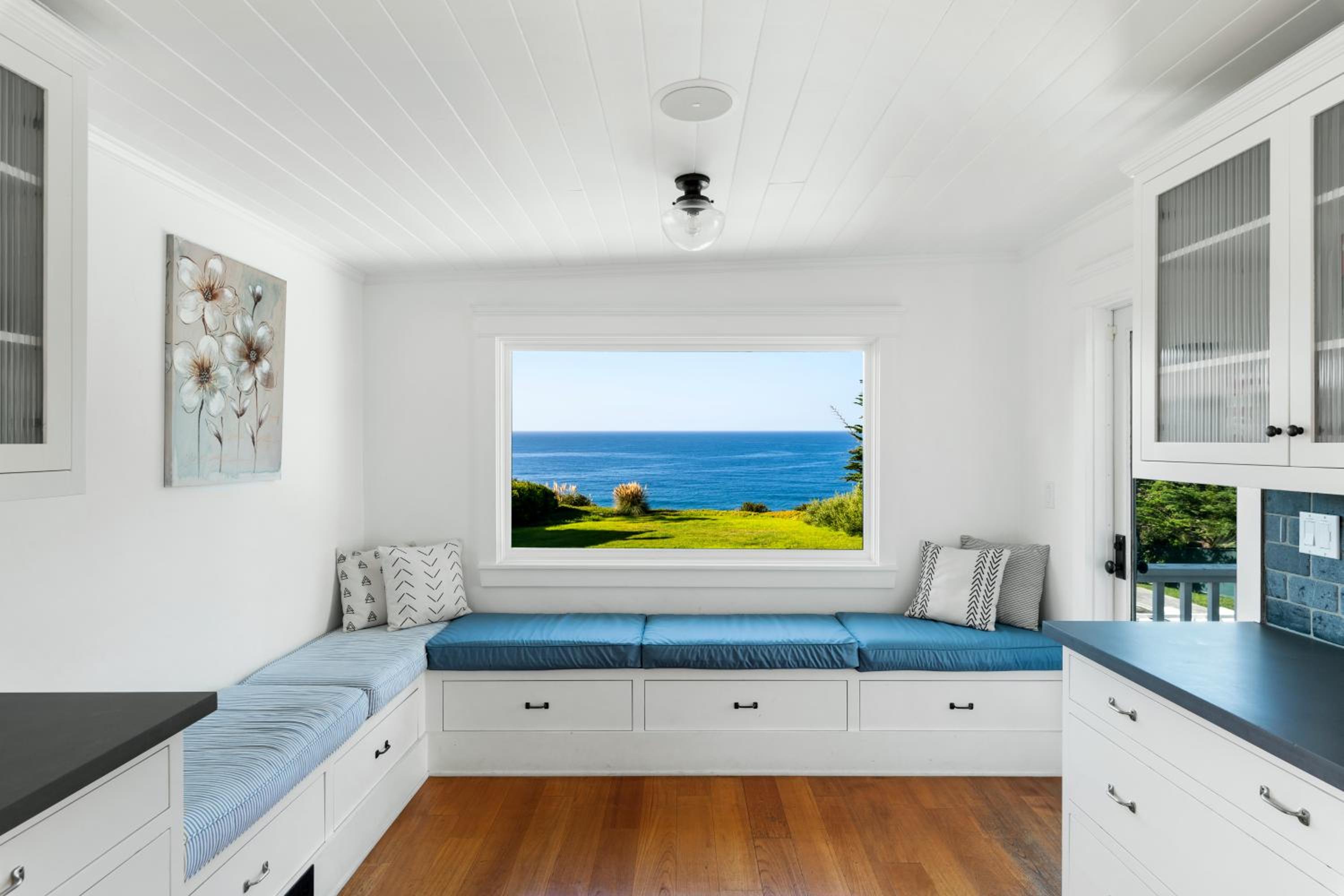 30 PCT OFF Limited Time! Ocean Escape Malibu with Pool, Walk to Beach and Hiking - Property Image 43