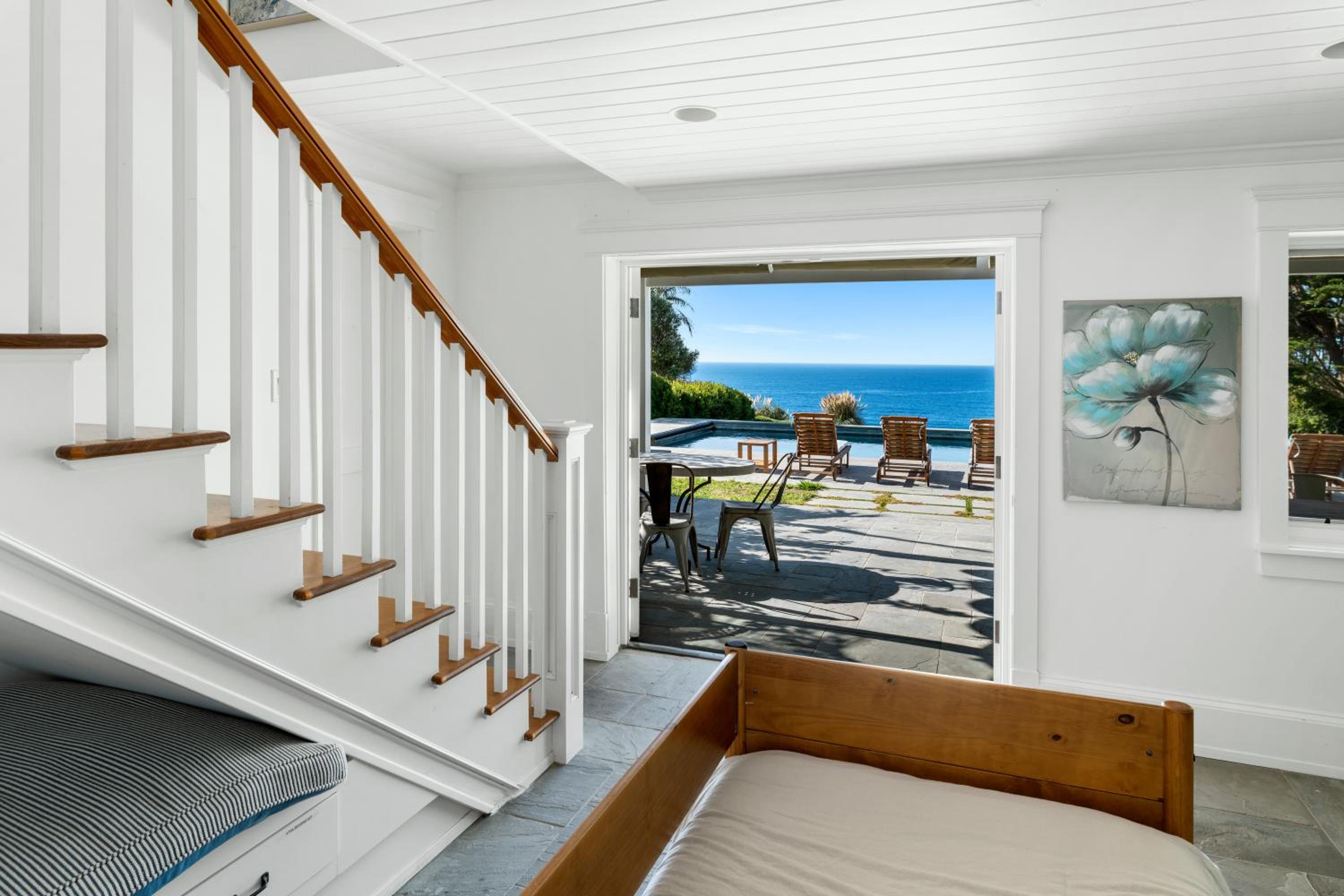 30 PCT OFF Limited Time! Ocean Escape Malibu with Pool, Walk to Beach and Hiking - Property Image 7