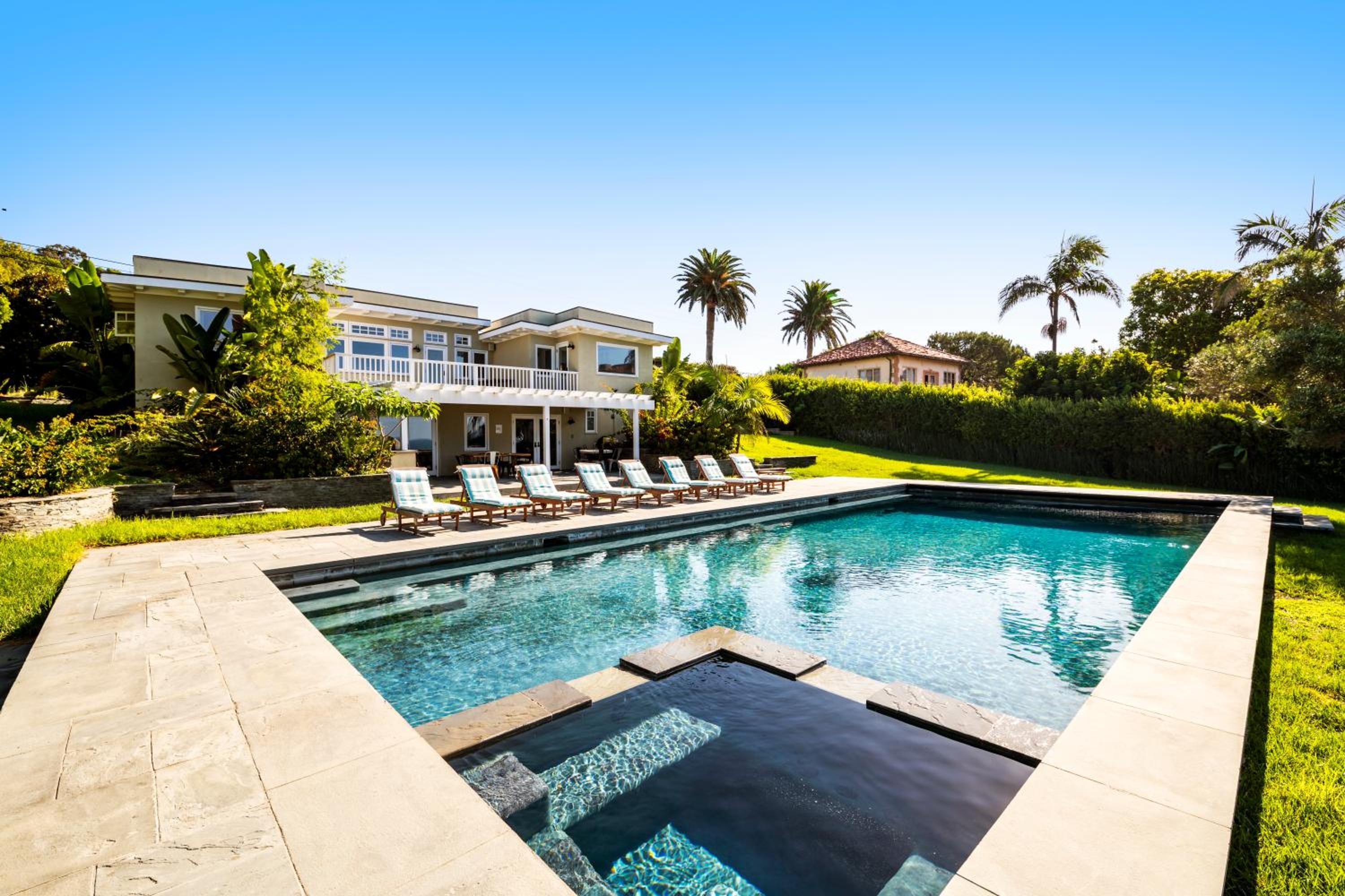 30 PCT OFF Limited Time! Ocean Escape Malibu with Pool, Walk to Beach and Hiking - Property Image 17
