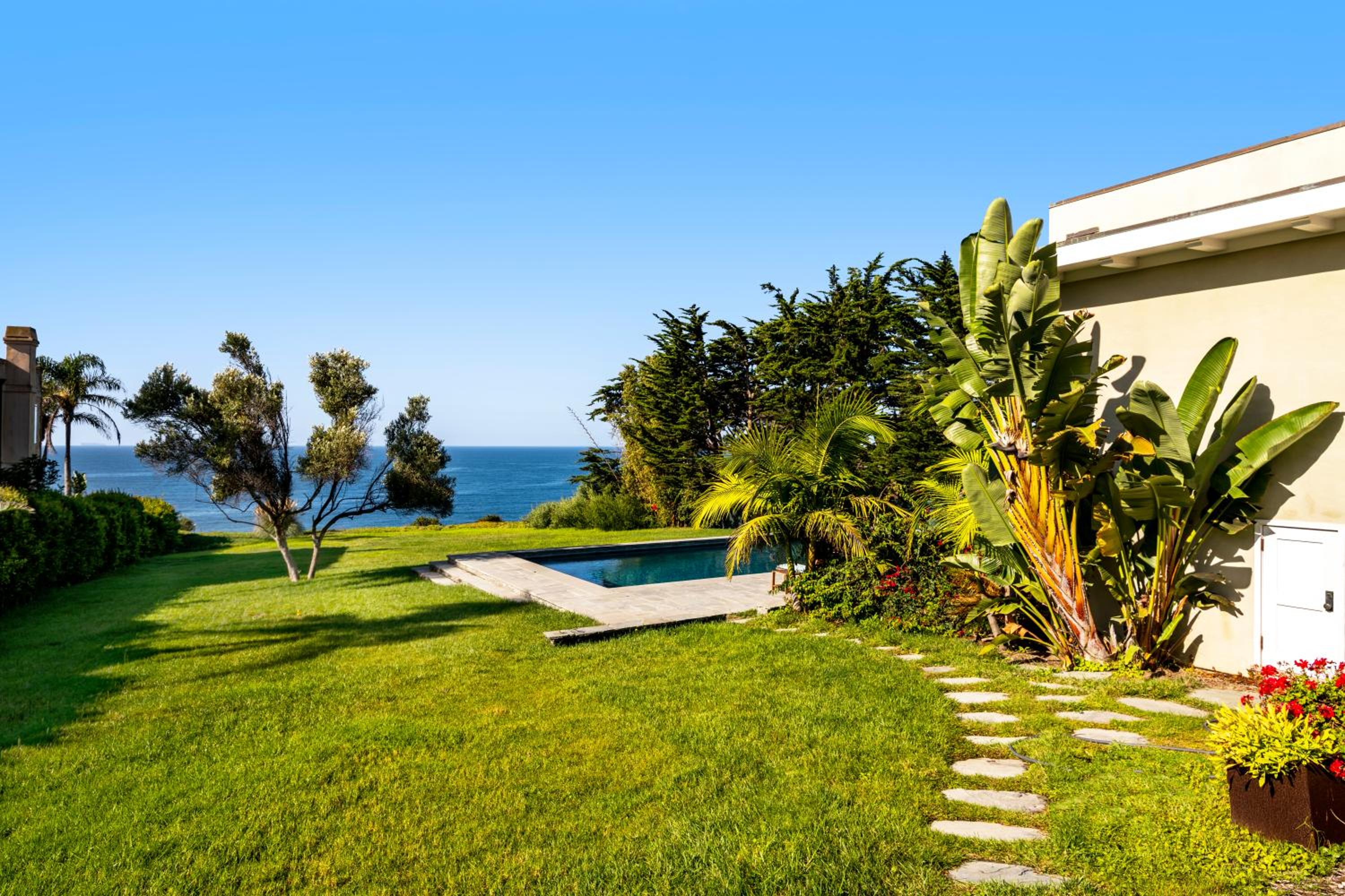 30 PCT OFF Limited Time! Ocean Escape Malibu with Pool, Walk to Beach and Hiking - Property Image 36