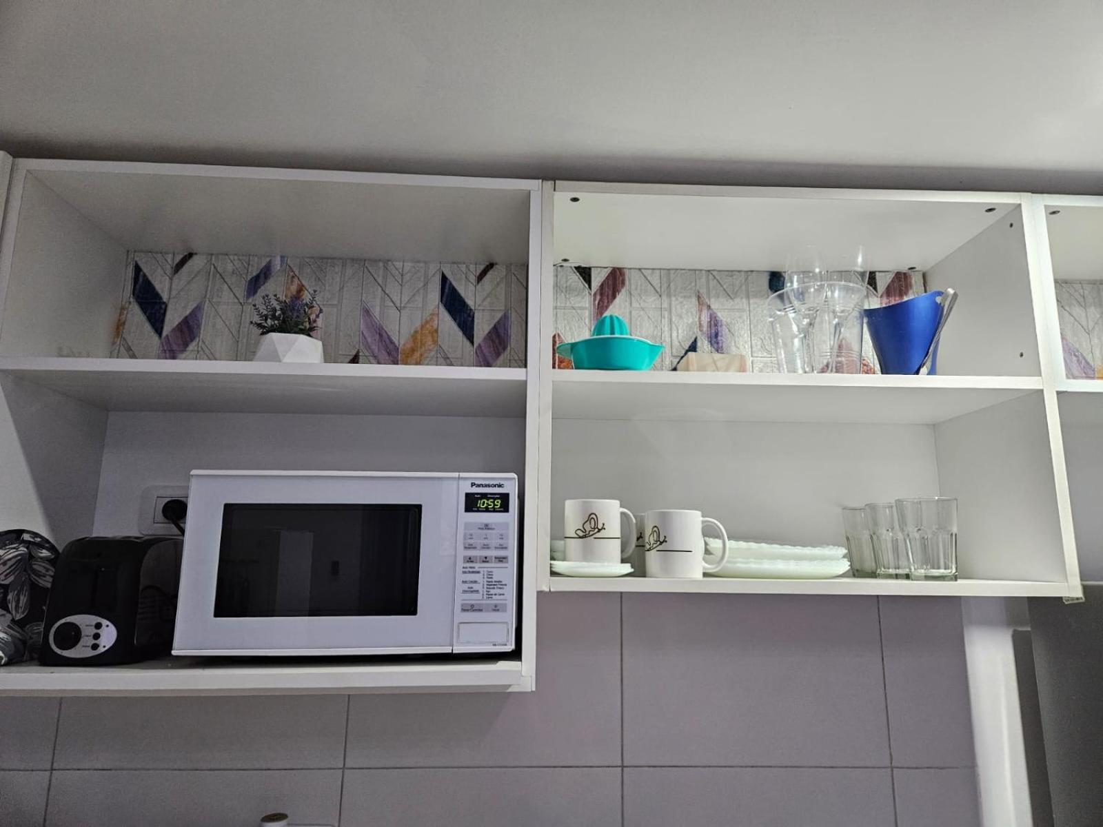 Apart 1013 con Piscina Gimnasio Laundry y Seguridad 24 hs