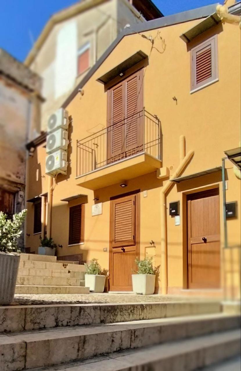 Loft Pozzillo view 2