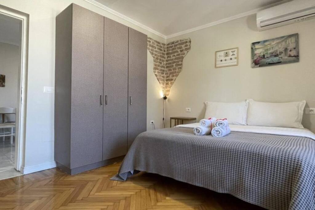 Central Apartment M. Shyri str.1
