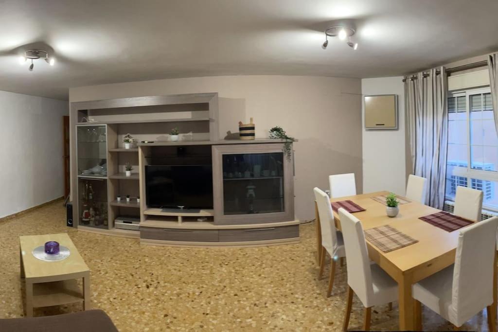 Precioso apartamento junto al centro con garaje photo 4