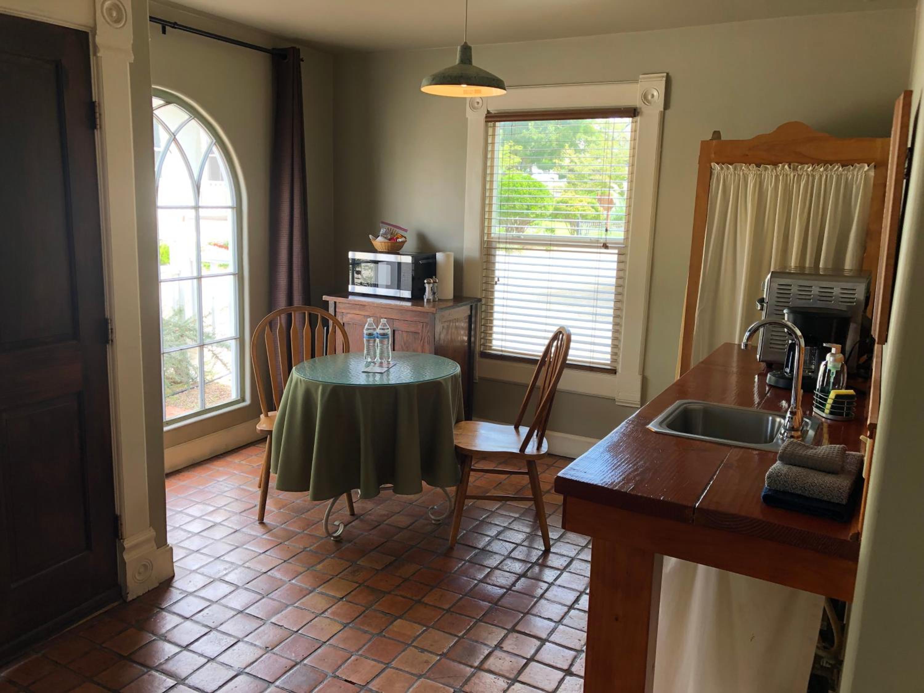 The Cottage at 241 North, photo 23