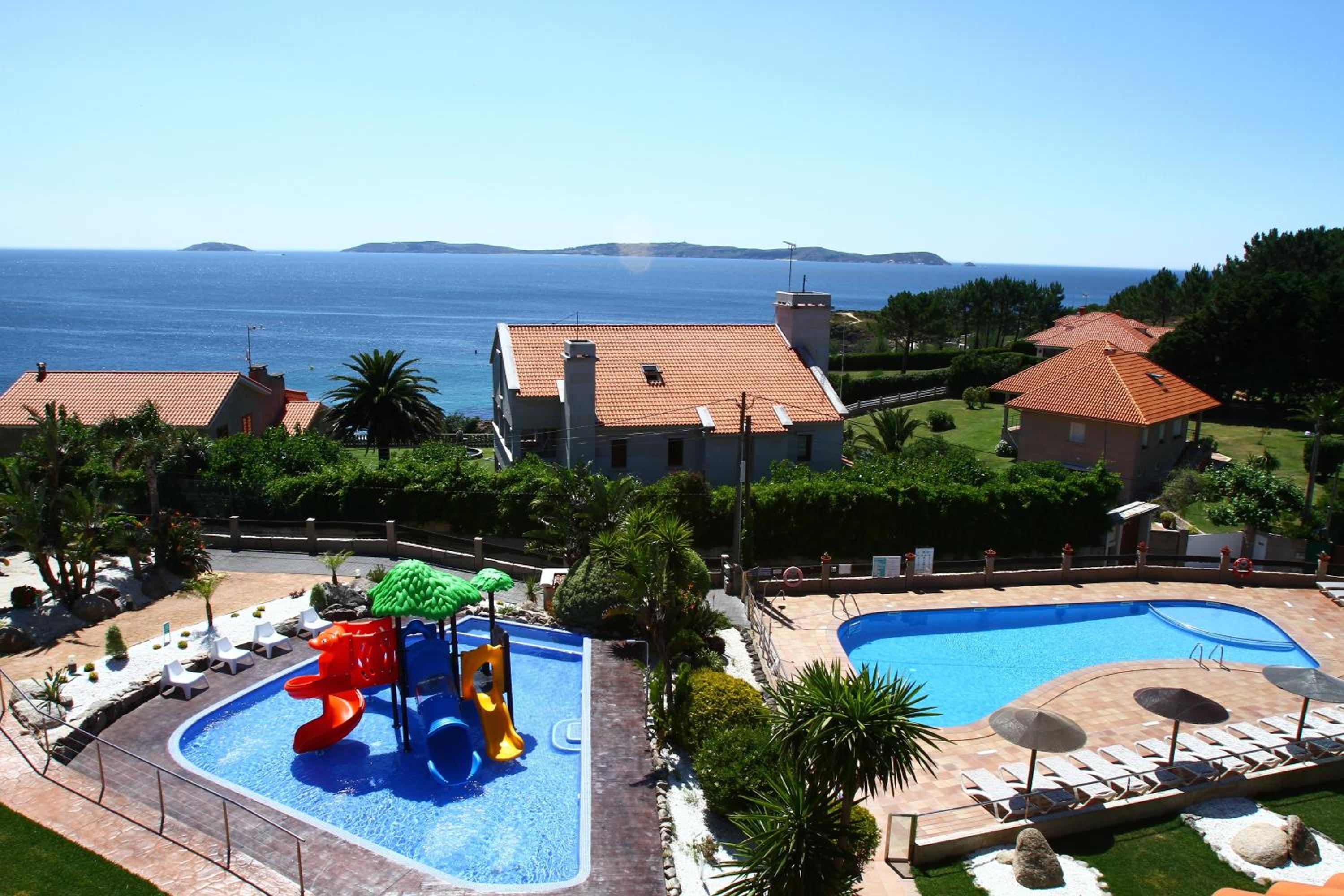Apartamentos Coral Do Mar II