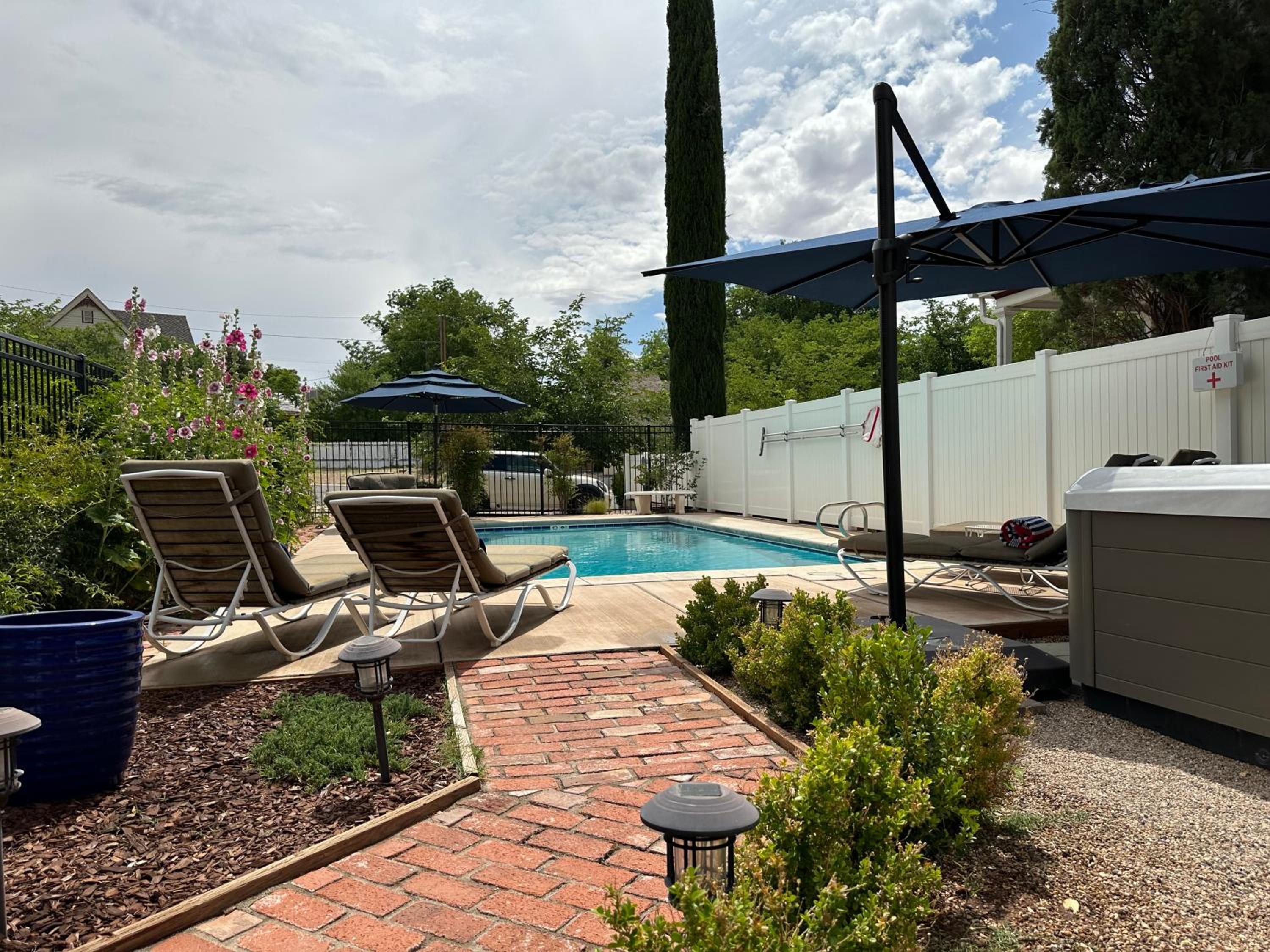 The Cottage at 241 North, photo 16