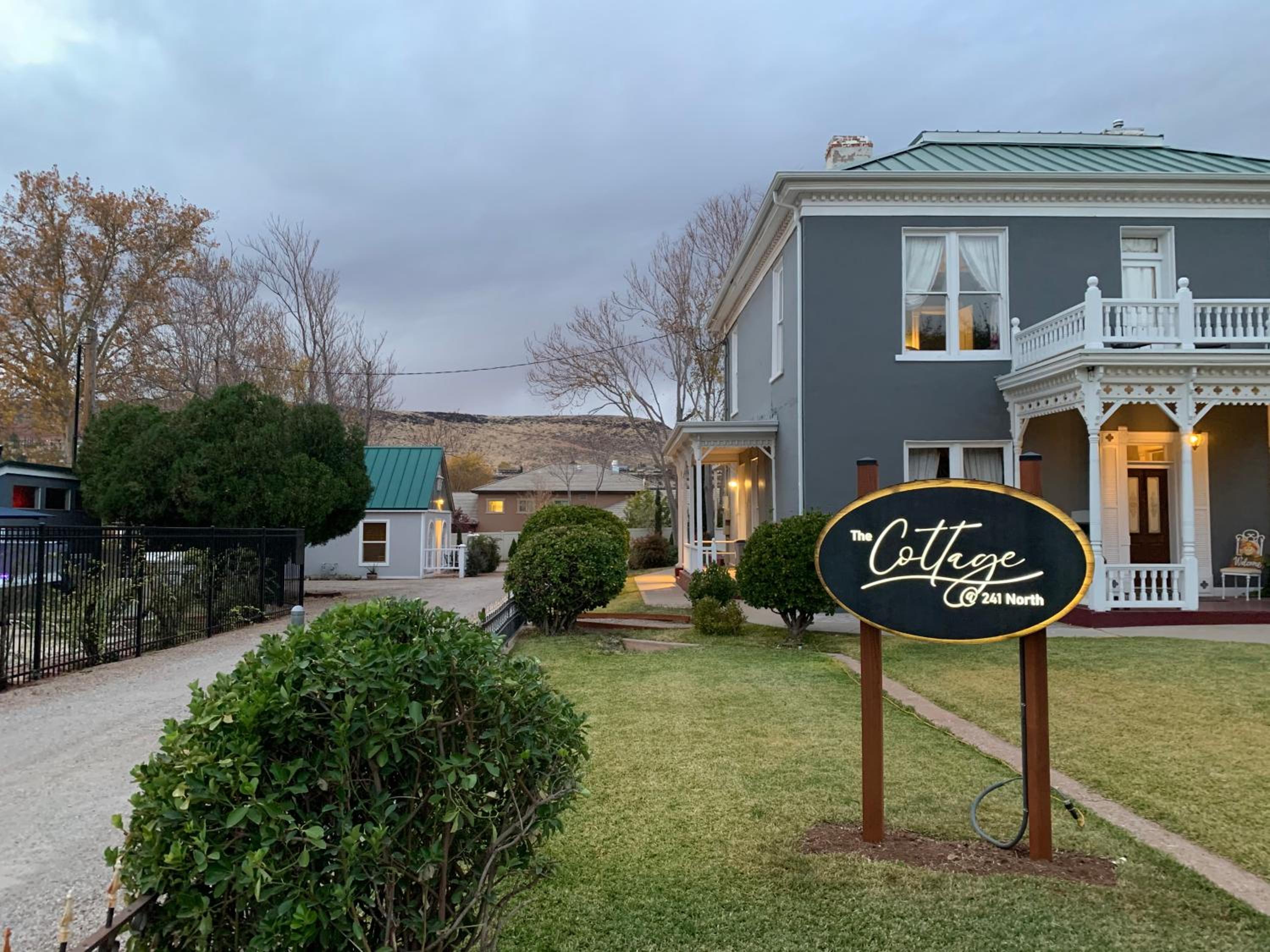 The Cottage at 241 North, photo 39