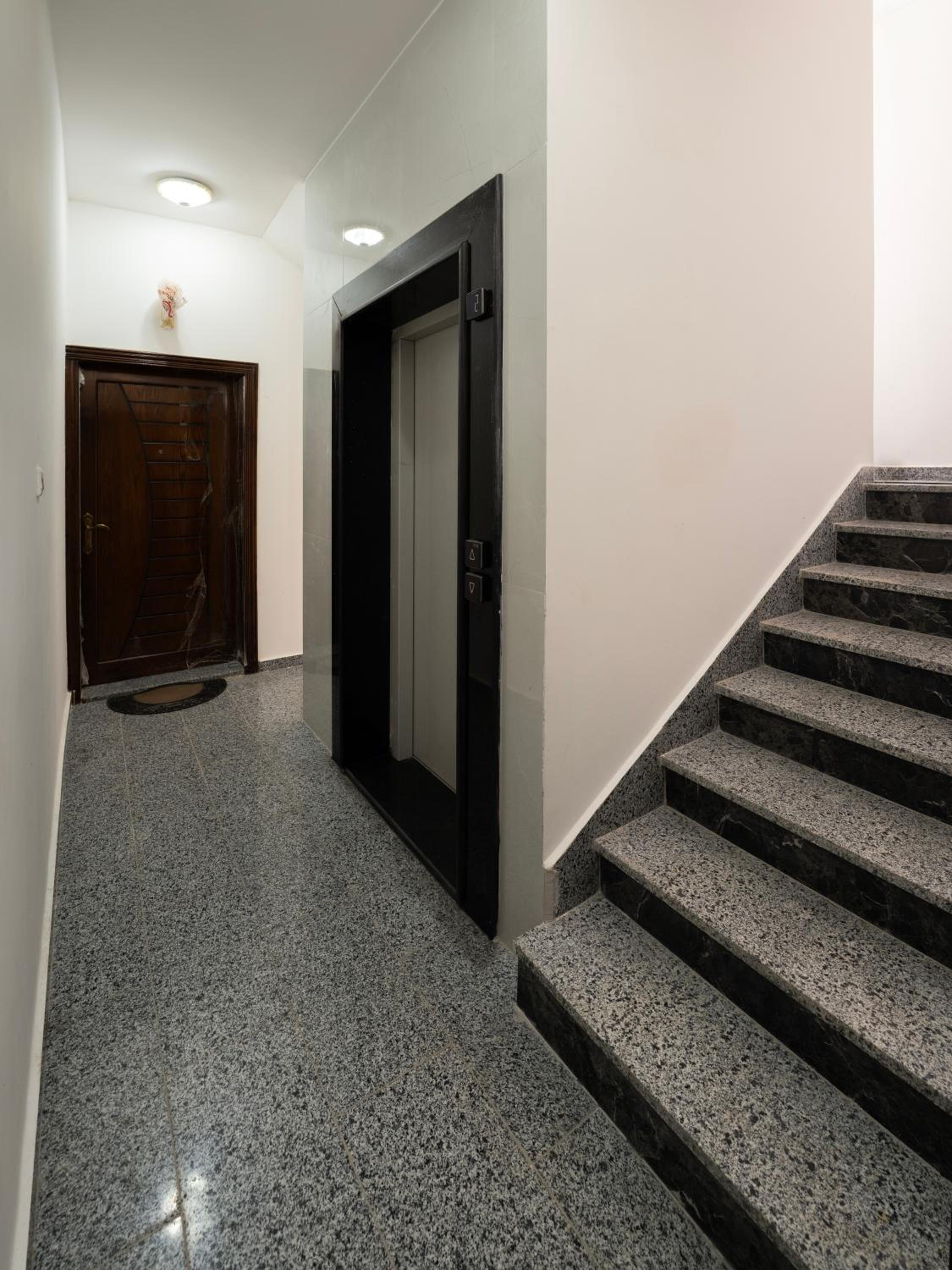 ENG-Murjan Apartment