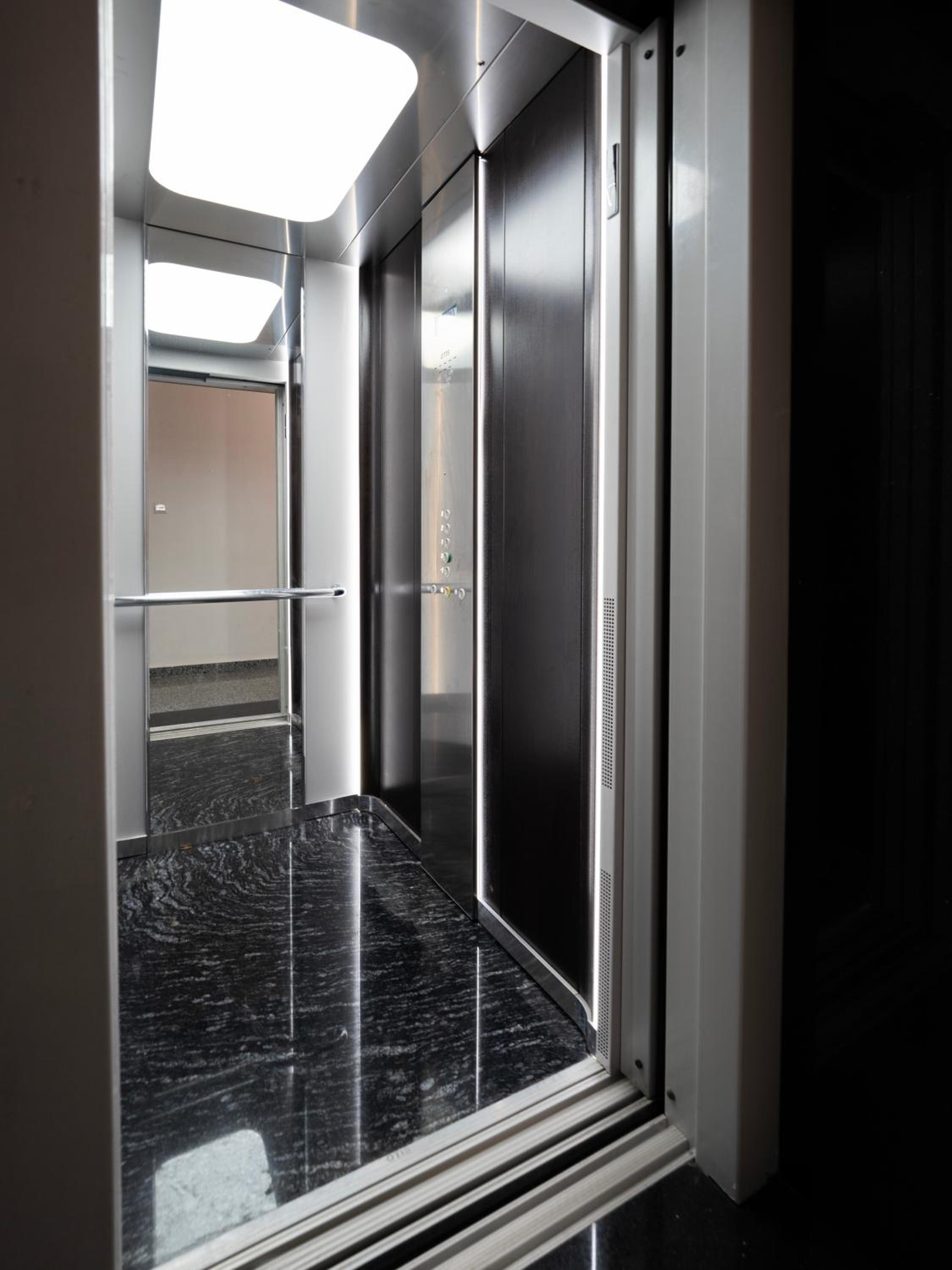 ENG-Murjan Apartment