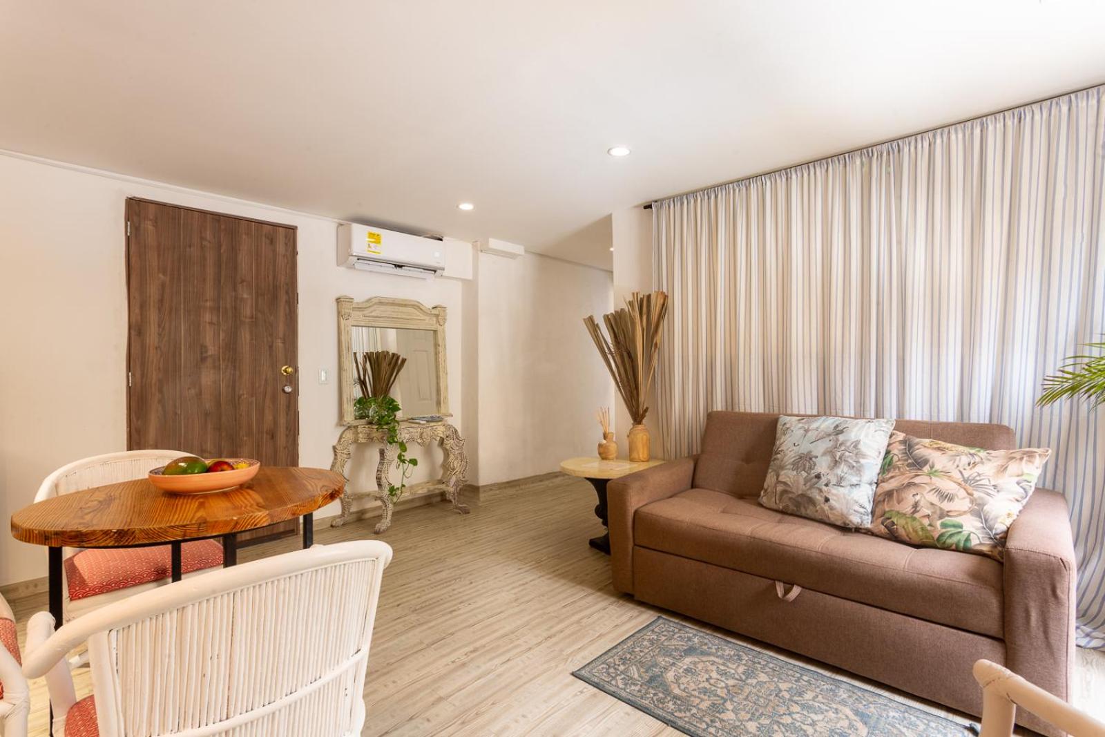 Al Alma Apart-Suites