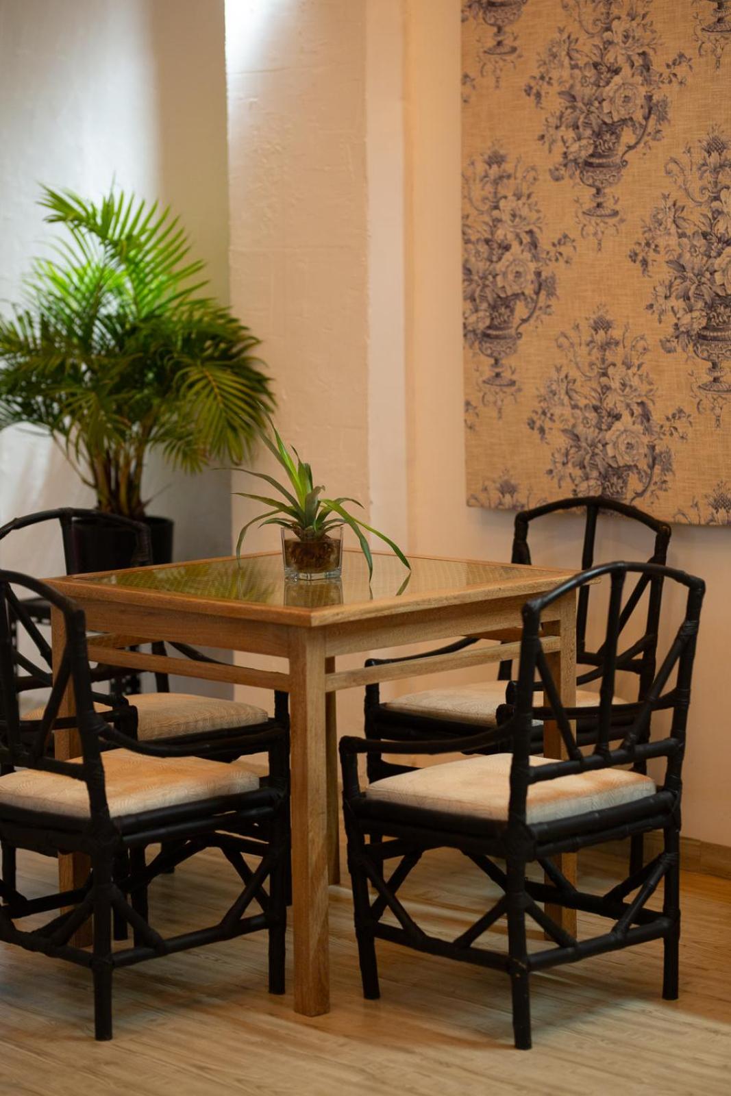 Al Alma Apart-Suites