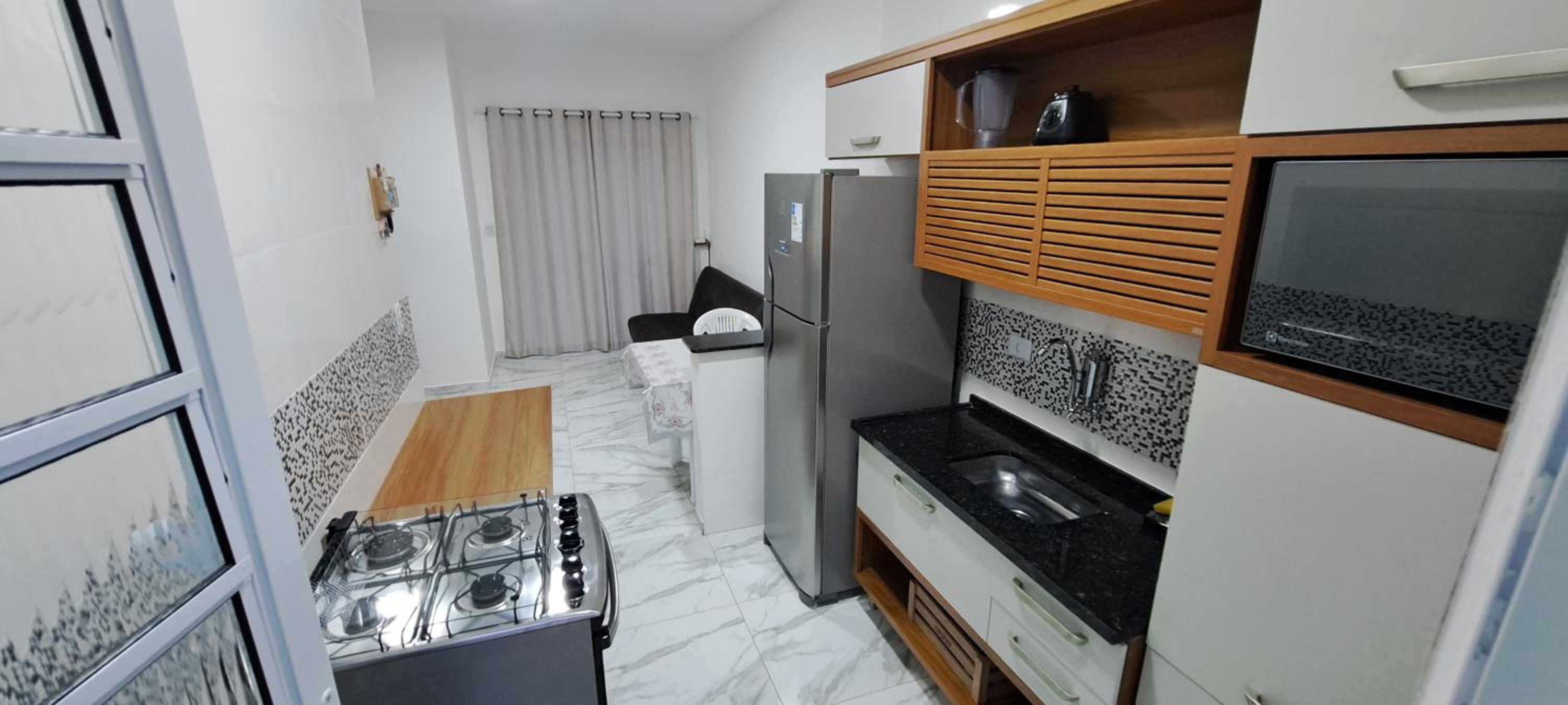Casa com piscina em itanhaem