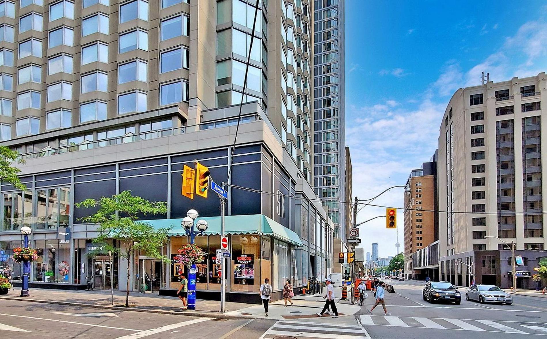 University of Toronto UTSG Suites