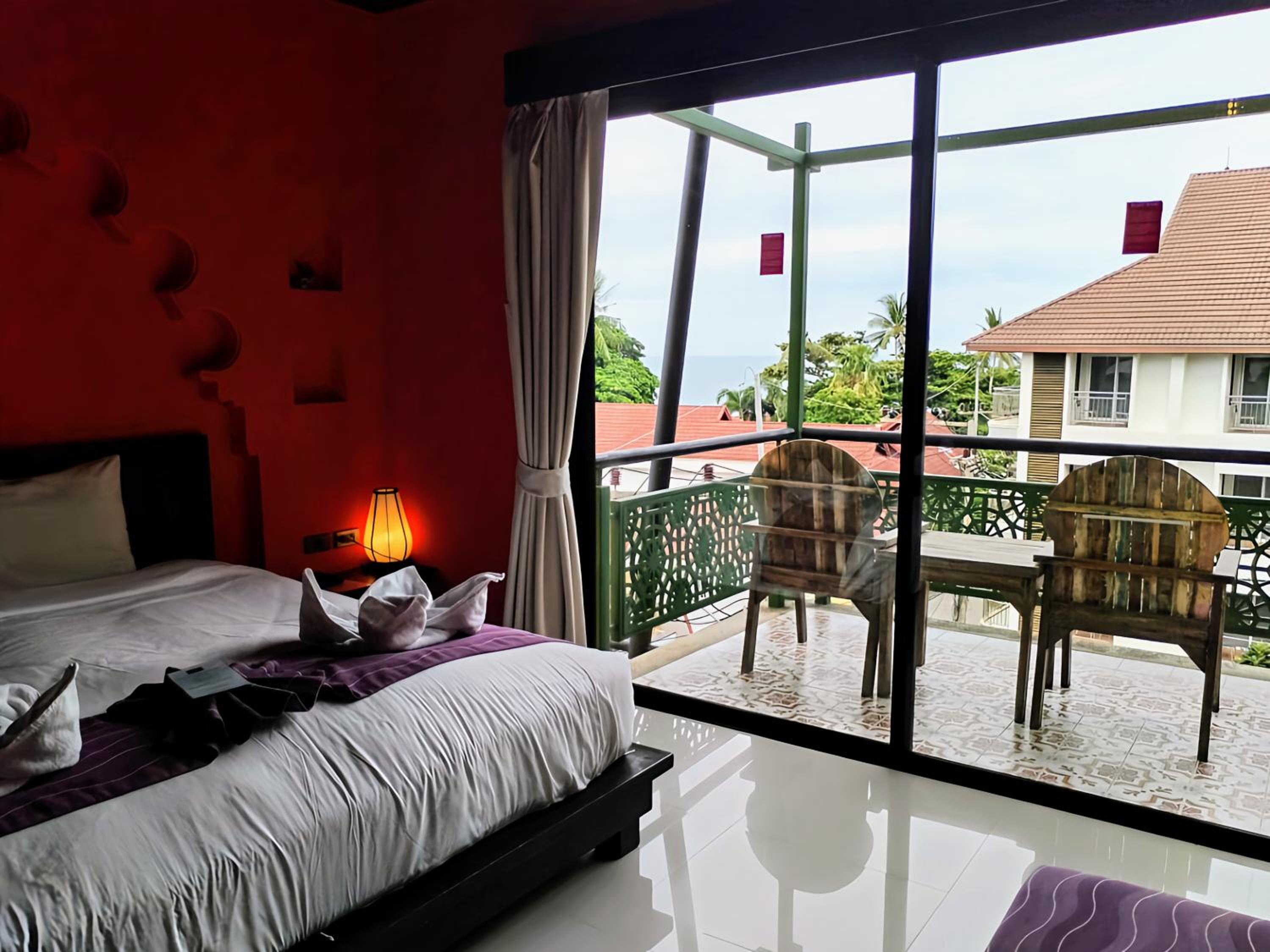 Bhundhari Chaweng Beach Resort Koh Samui - SHA Plus