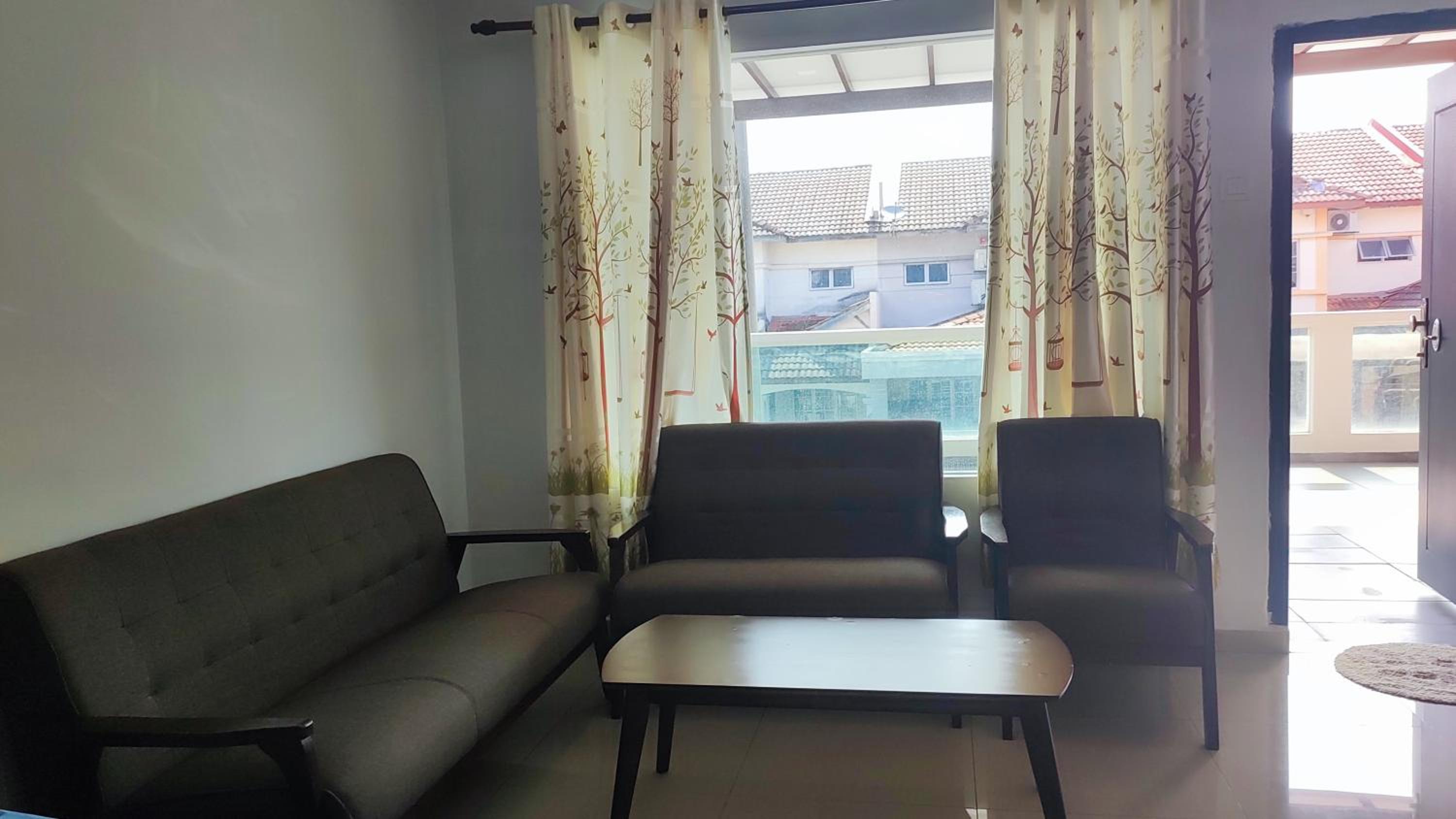 BBT Double Storey Balcony Bukit Tinggi Home photo 2