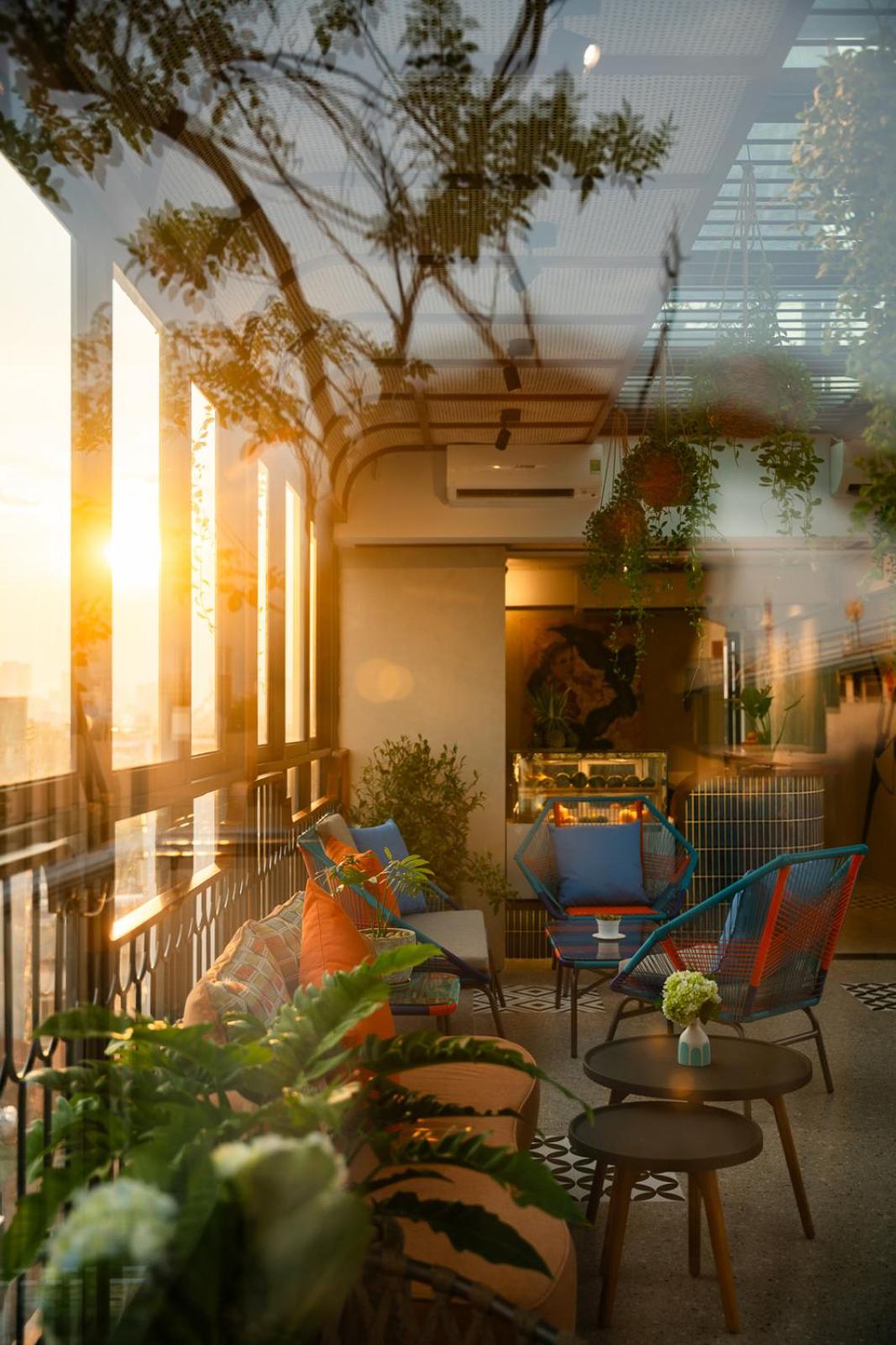 Le Parfum Apartment and Hotel
