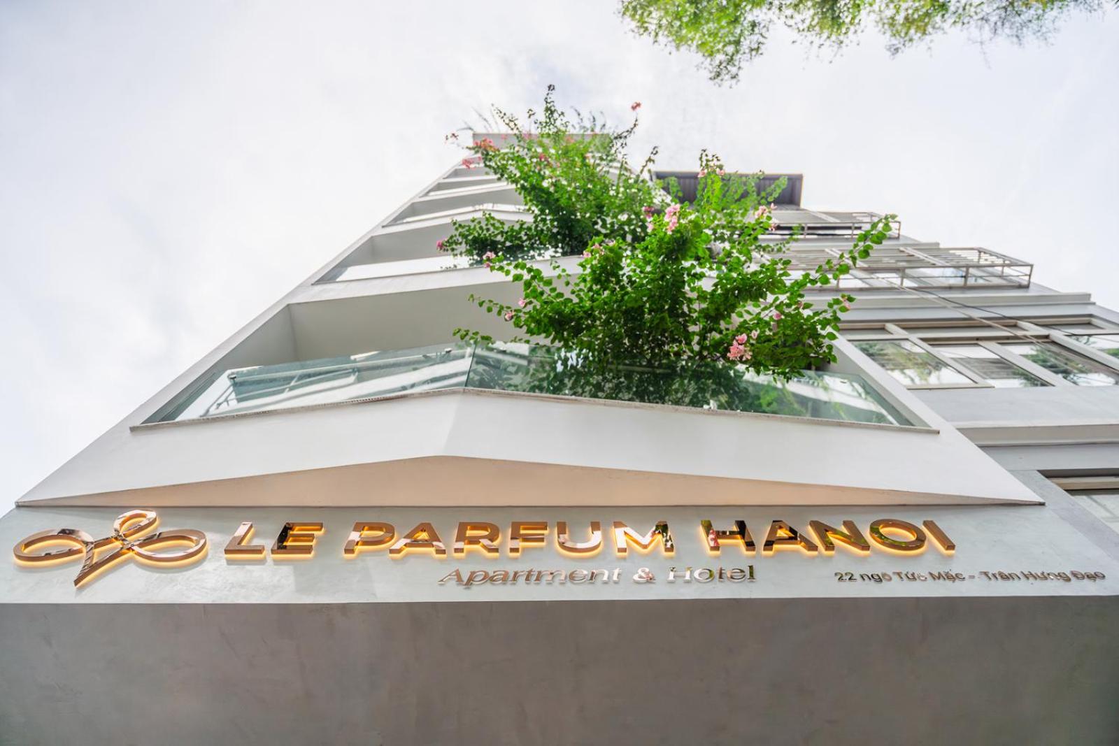 Le Parfum Apartment and Hotel