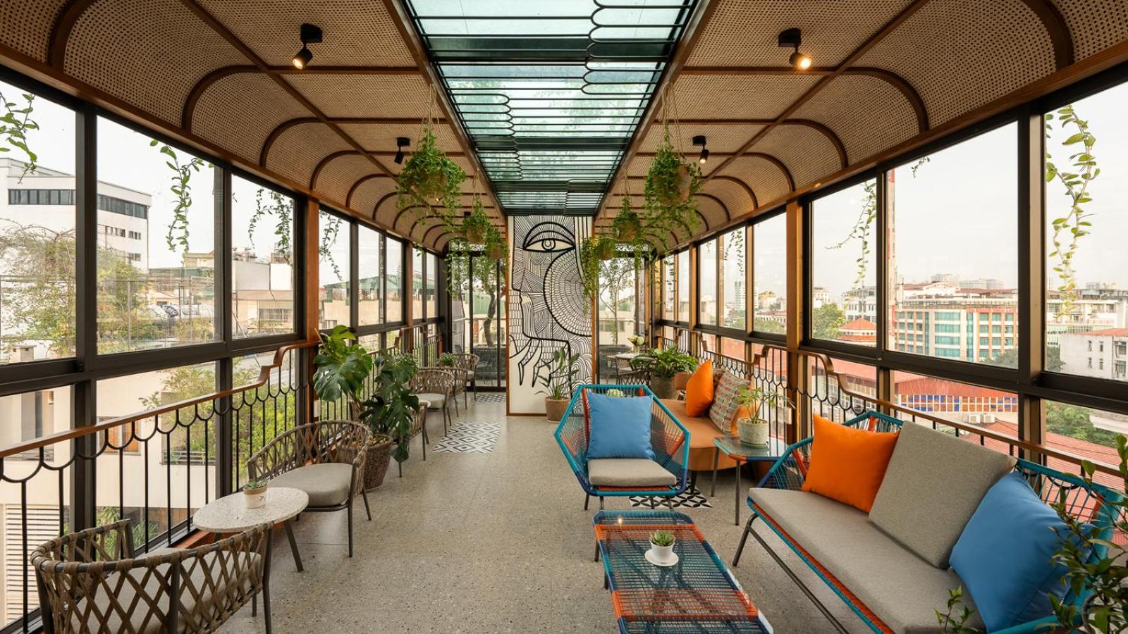 Le Parfum Apartment and Hotel