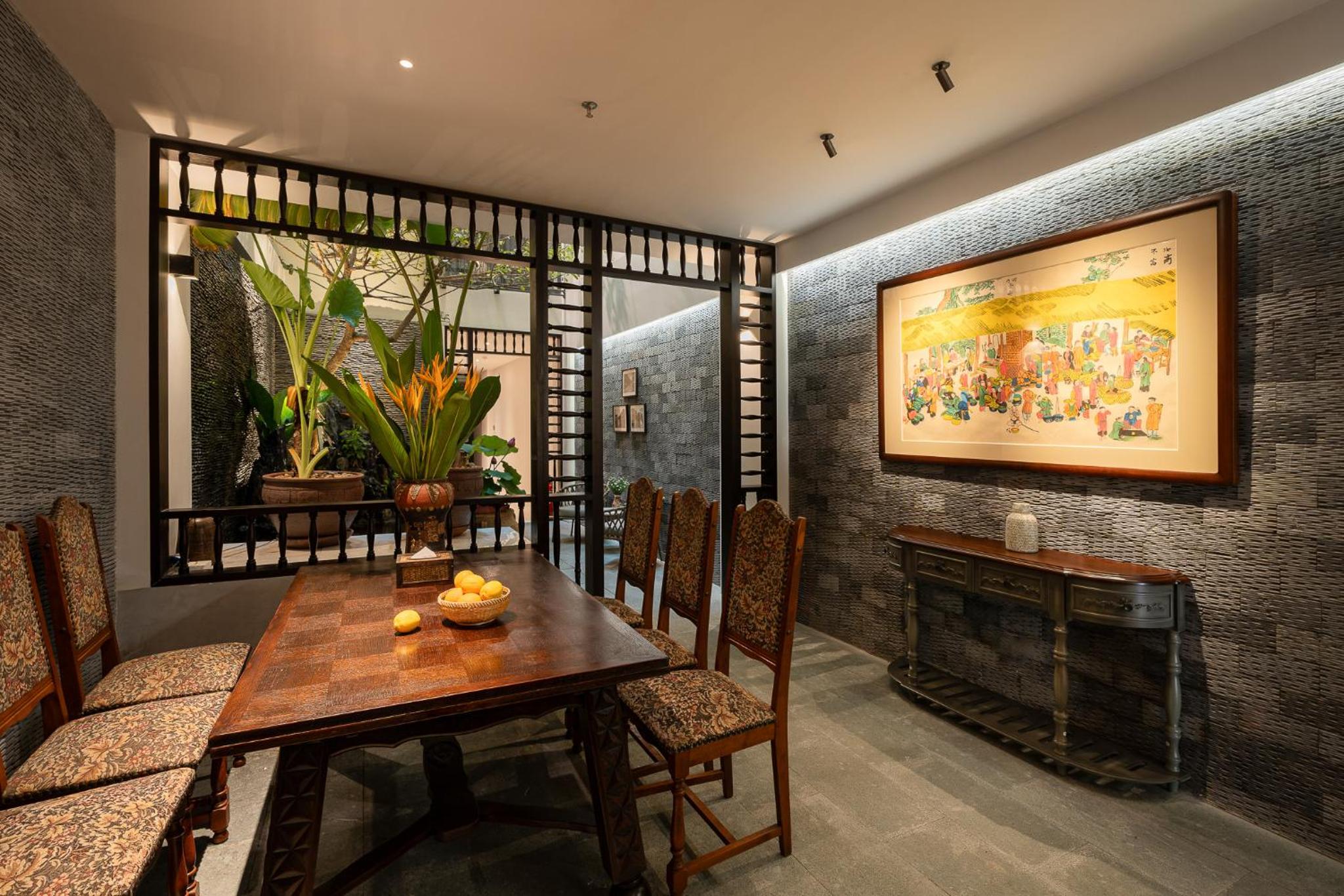 Le Parfum Apartment and Hotel