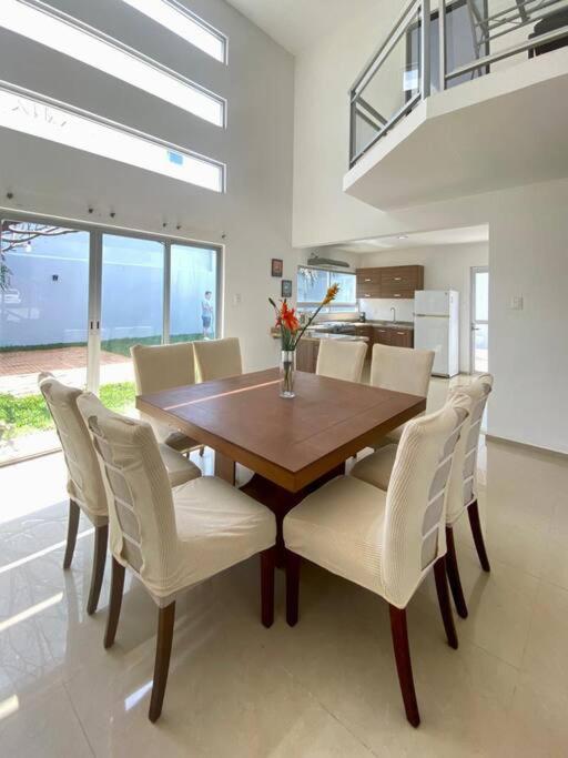 Victoria’s Beach house view 5