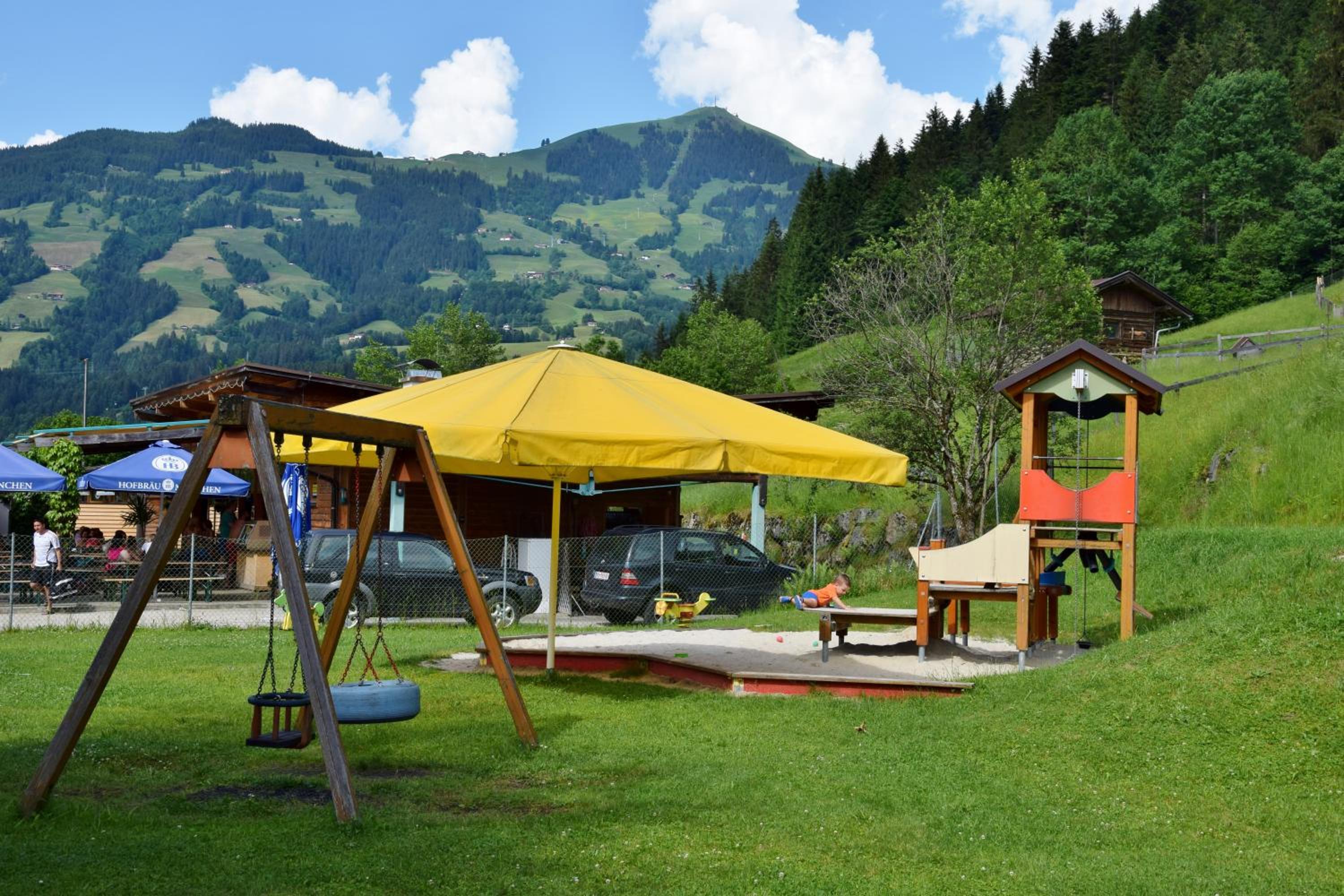 Tennladen Apartments