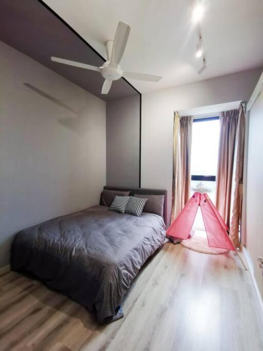 0813bathtubsuite3+1room5bed2carp midvalleyjbcenter