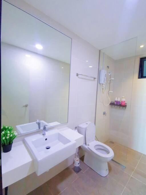 1008mosaic southkey-2+1bedroom jb centre-lejollax