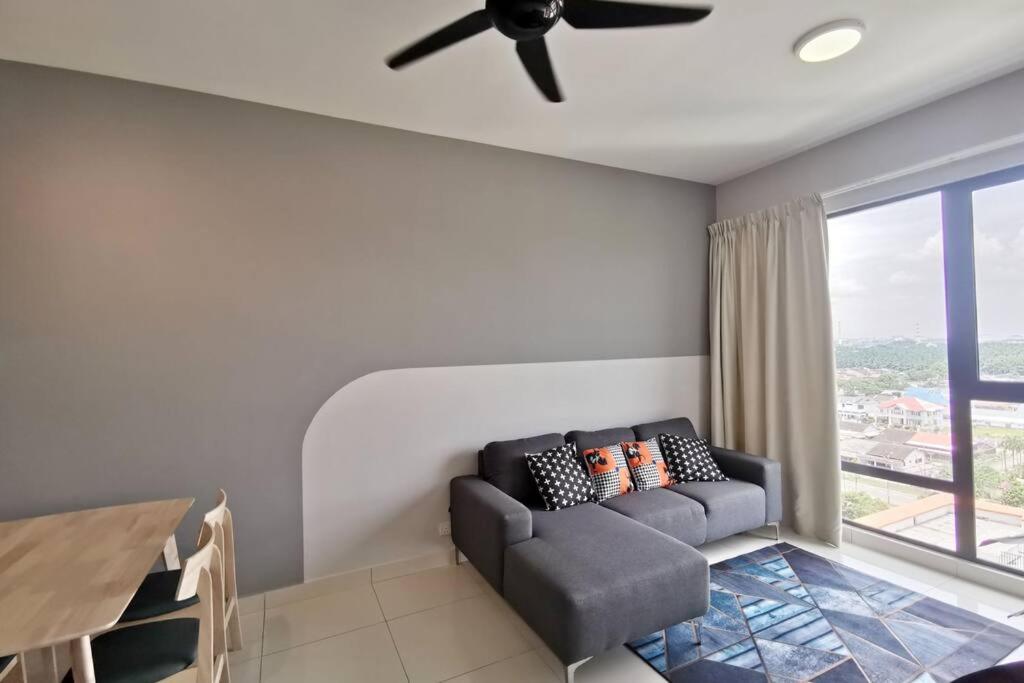 1008mosaic southkey-2+1bedroom jb centre-lejollax