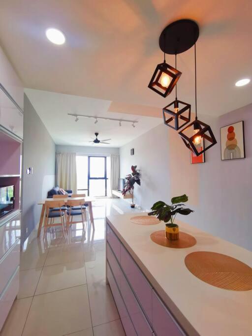 1008mosaic southkey-2+1bedroom jb centre-lejollax